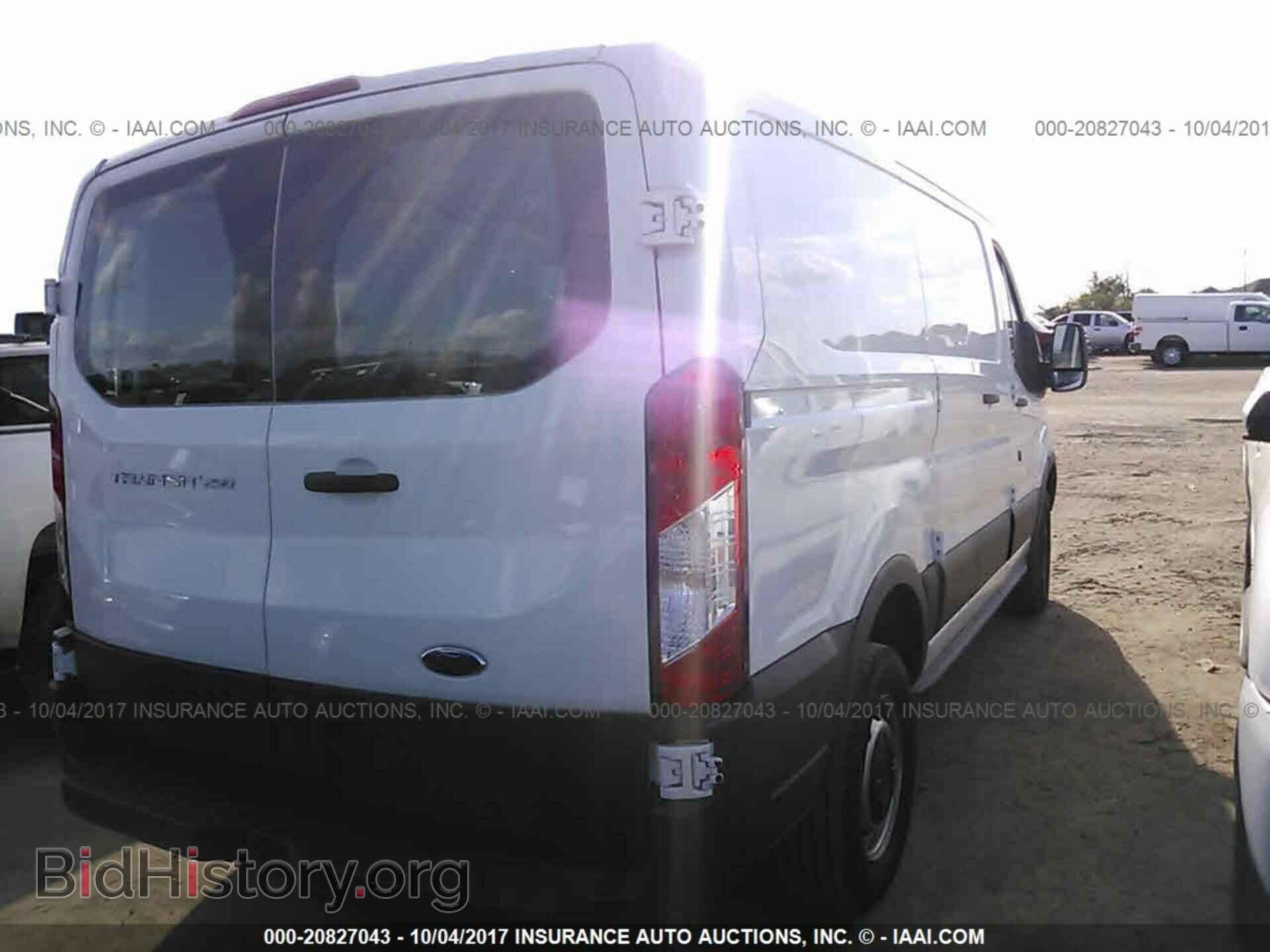 2017 Ford Transit - VIN: 1FTYR1ZM9HKA75168 - Фото 4