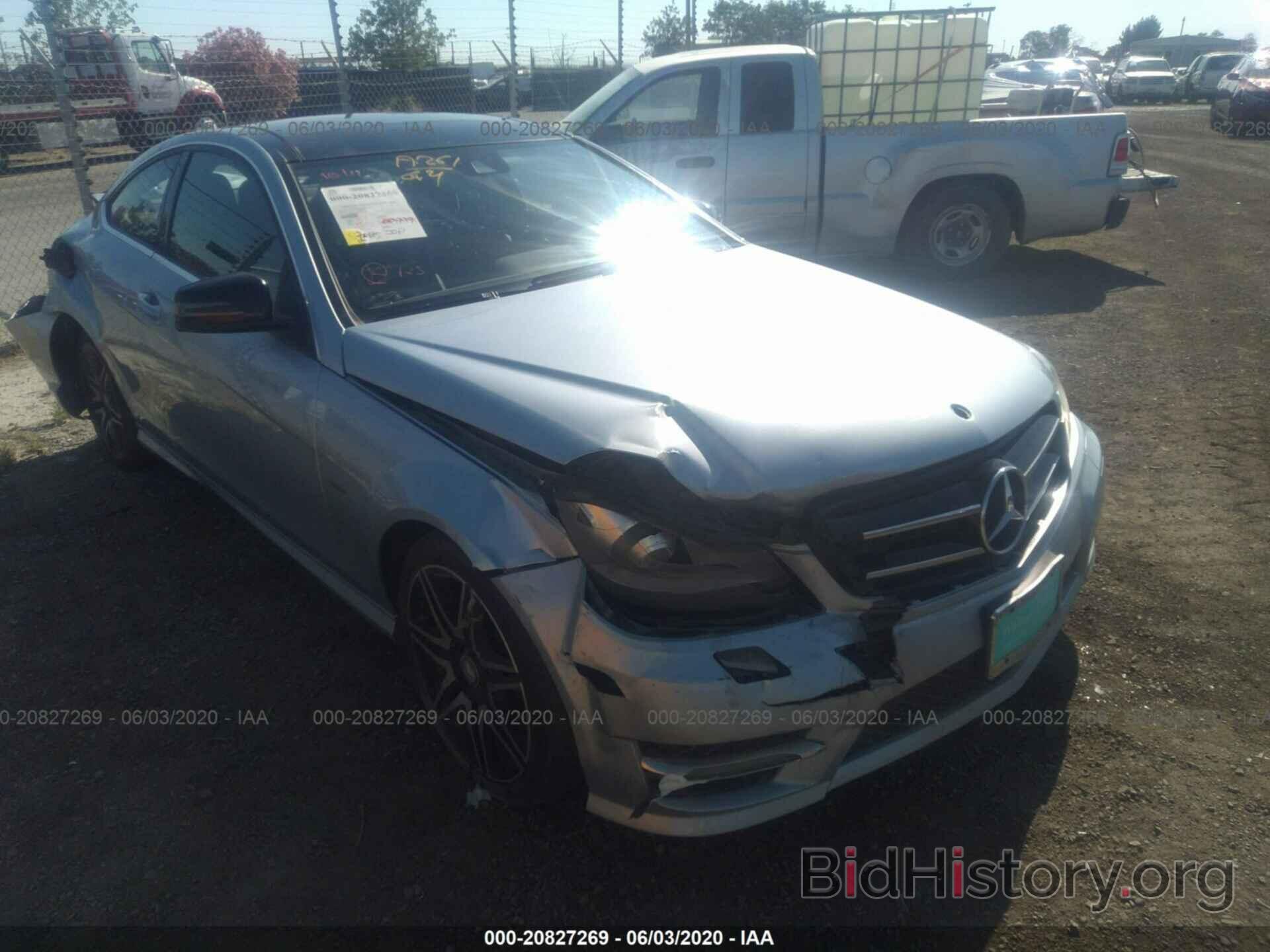 Photo WDDGJ4HB3DF965503 - Mercedes-benz C 2013