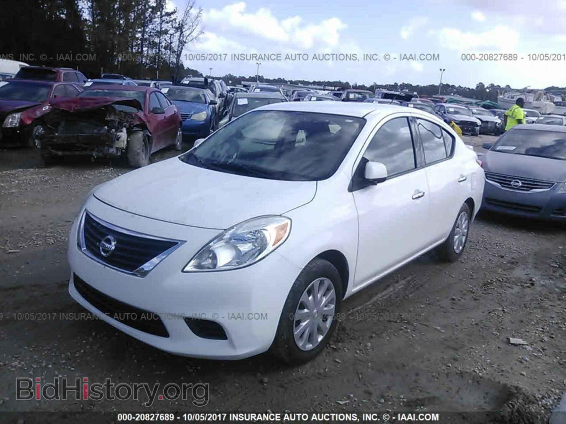 2014 Nissan Versa - VIN: 3N1CN7AP3EL814773 - Фото 2