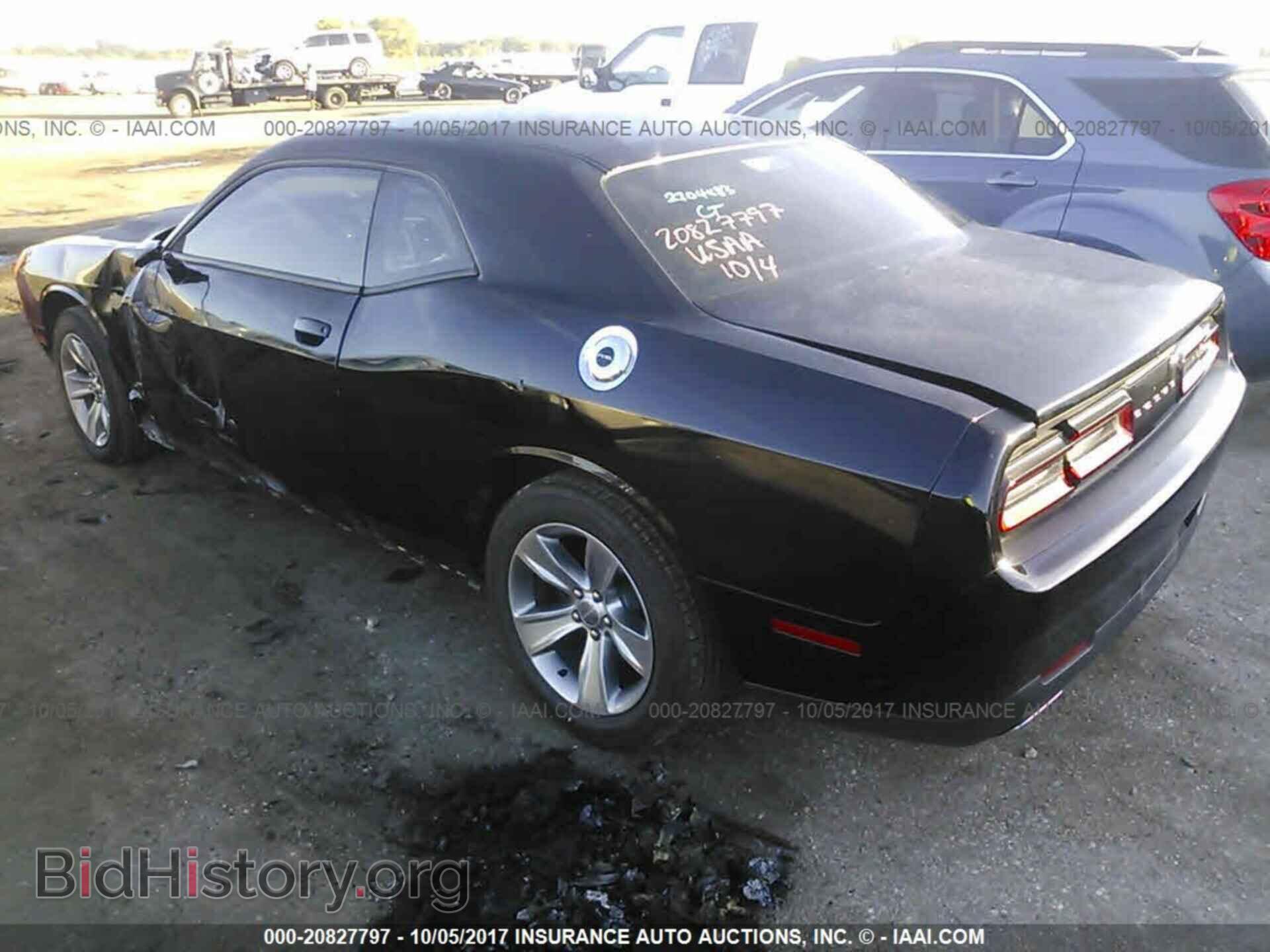 2017 Dodge Challenger - VIN: 2C3CDZAGXHH501555 - Photo 3