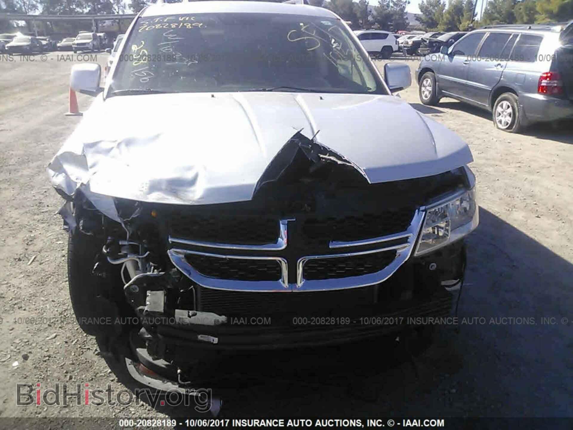 2014 Dodge Journey - VIN: 3C4PDCBB9ET153196 - Photo 6
