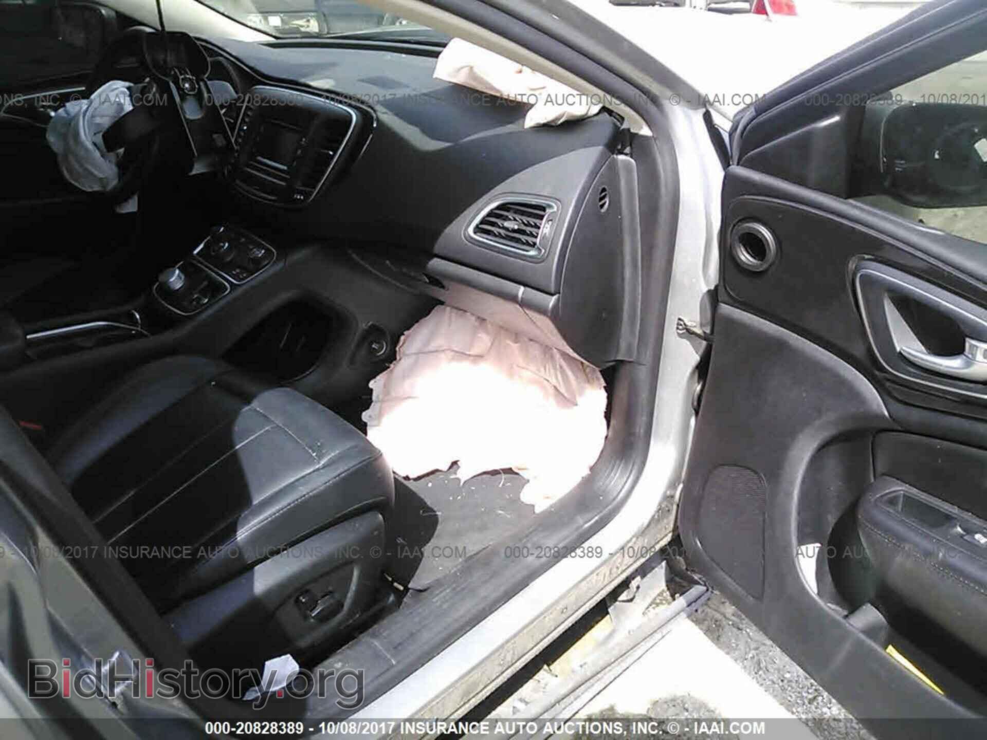 2015 Chrysler 200 - VIN: 1C3CCCCB5FN618983 - Photo 5