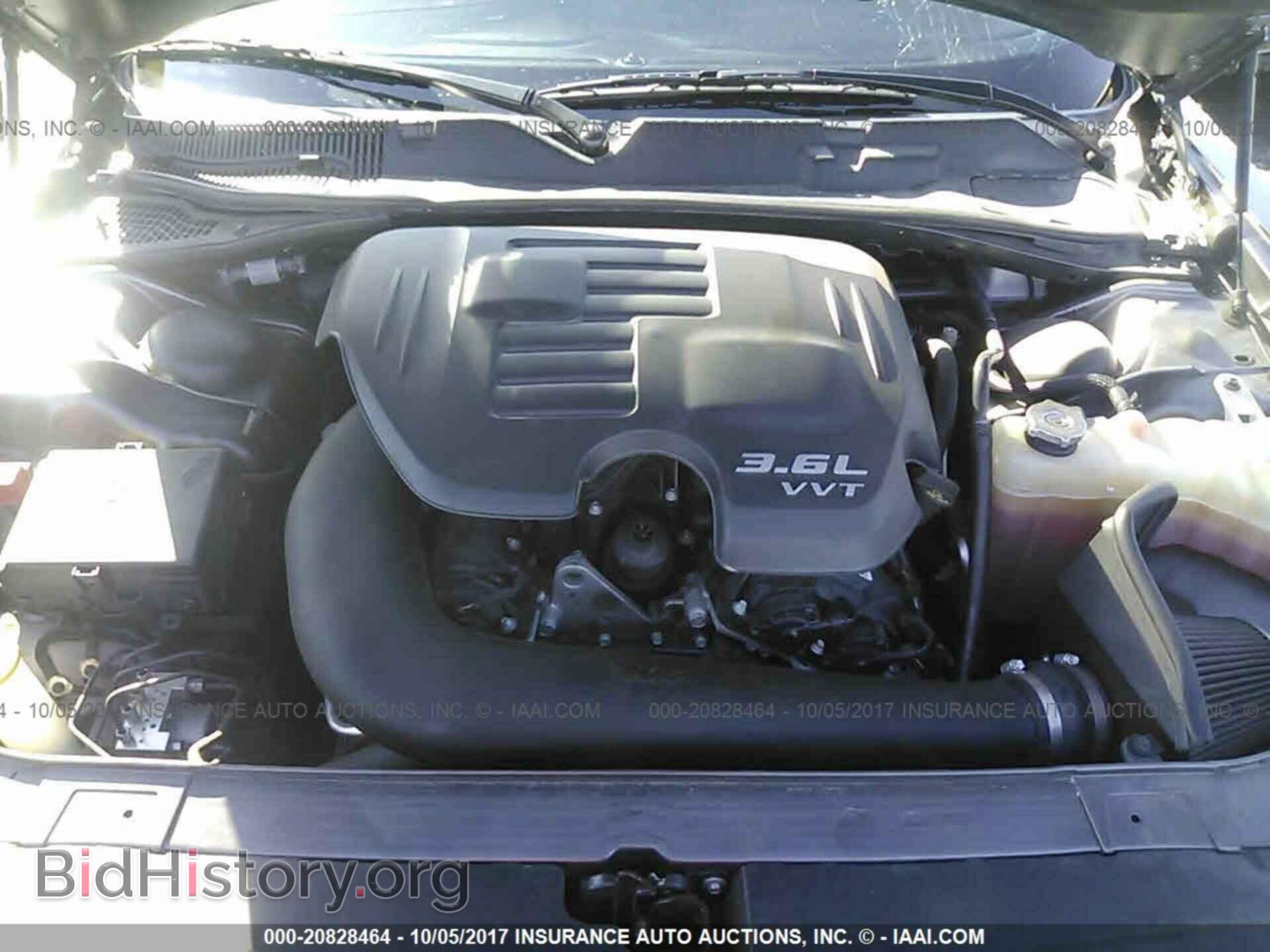 2016 Dodge Challenger - VIN: 2C3CDZAG2GH137503 - Photo 10