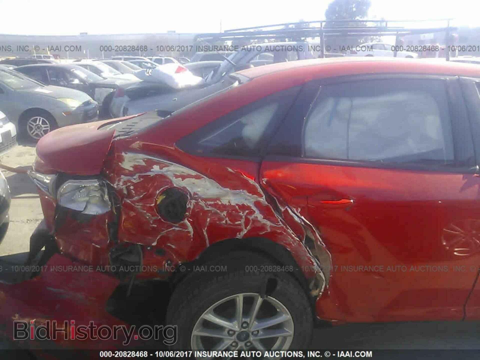 2016 Ford Focus - VIN: 1FADP3F28GL285410 - Photo 6