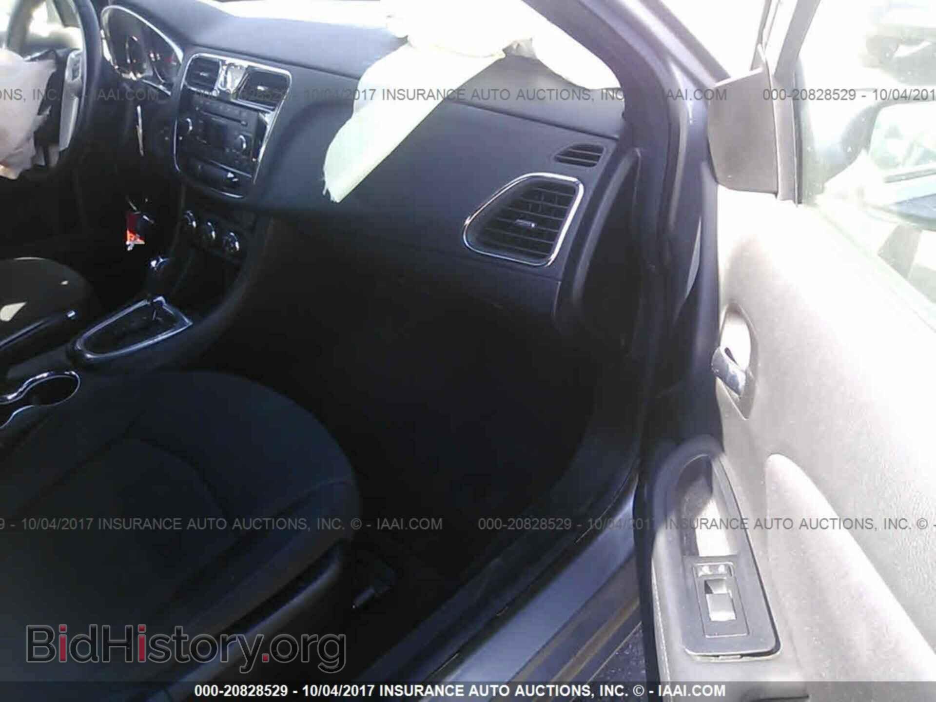 2013 Chrysler 200 - VIN: 1C3CCBBB9DN763369 - Photo 5