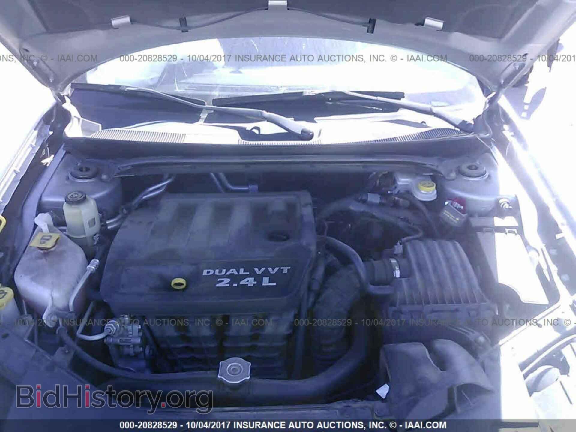 2013 Chrysler 200 - VIN: 1C3CCBBB9DN763369 - Photo 10
