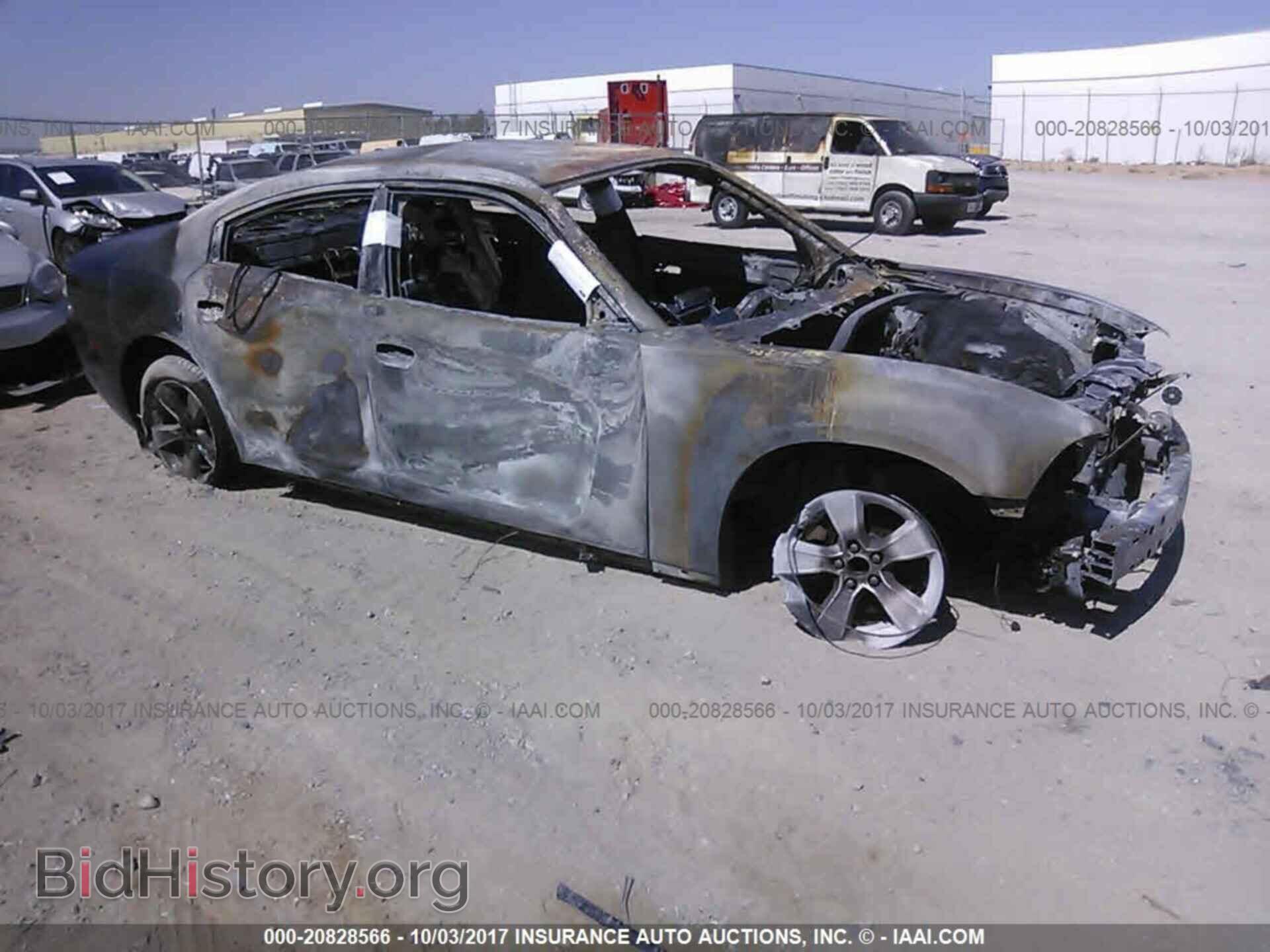 Photo 2C3CDXBG3DH539643 - Dodge Charger 2013