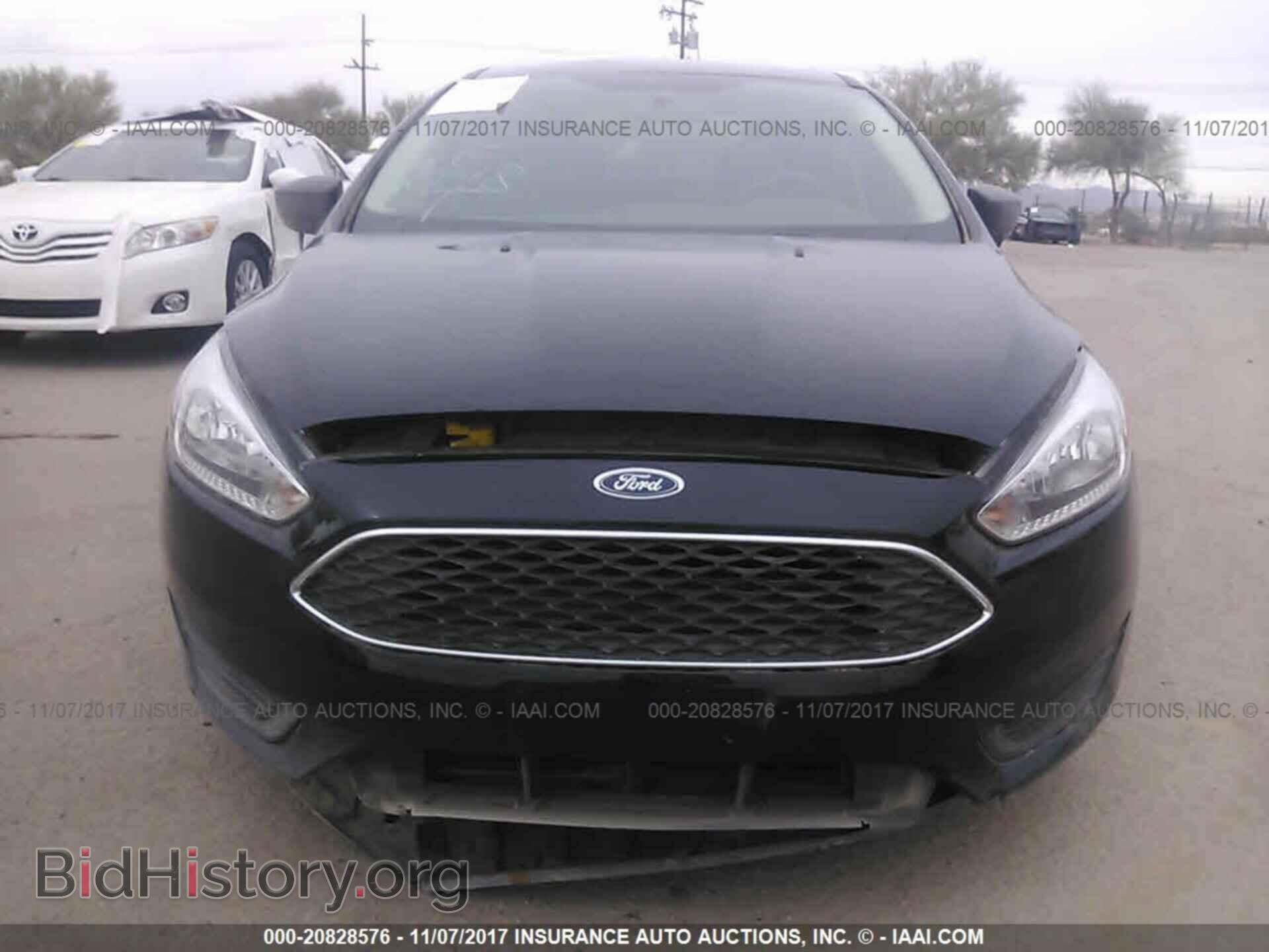 2017 Ford Focus - VIN: 1FADP3E2XHL284939 - Фото 6