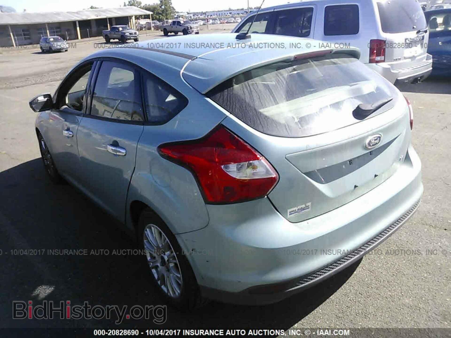 2012 Ford Focus - VIN: 1FAHP3K29CL397098 - Фото 3