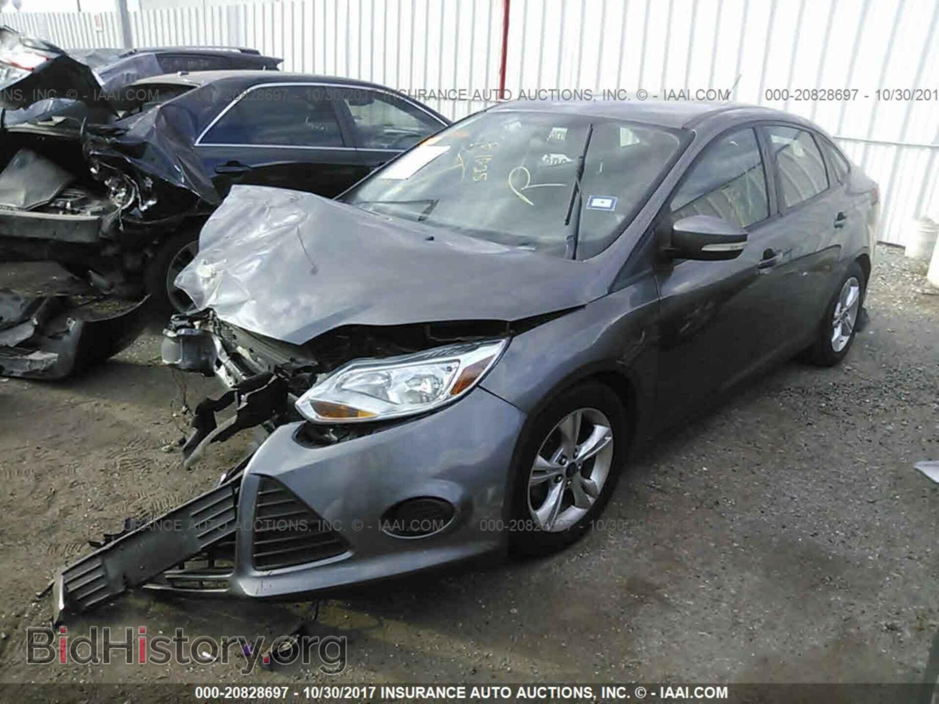 2013 Ford Focus - VIN: 1FADP3F27DL340702 - Фото 2