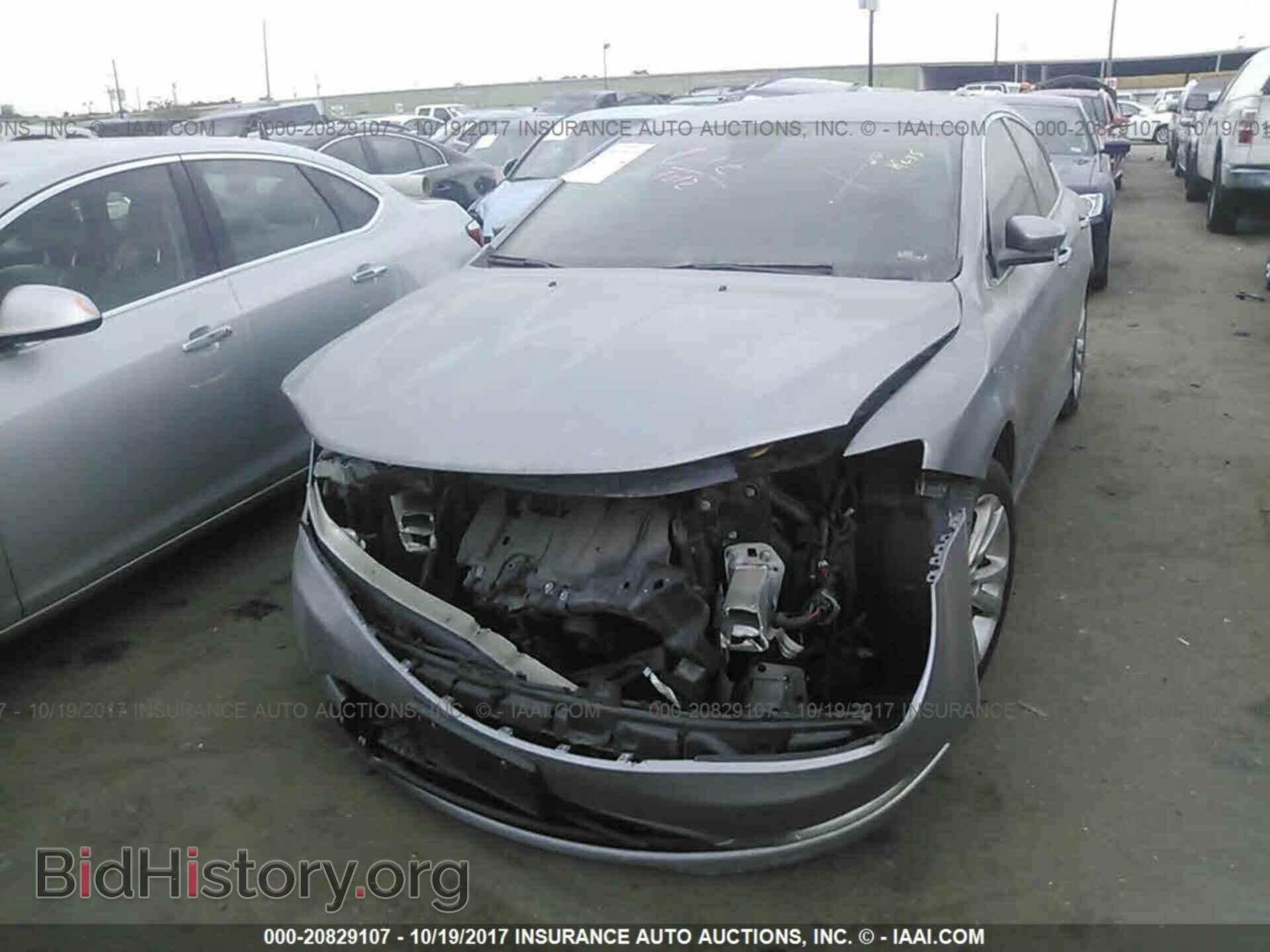 2015 Chrysler 200 - VIN: 1C3CCCAB7FN532660 - Фото 2