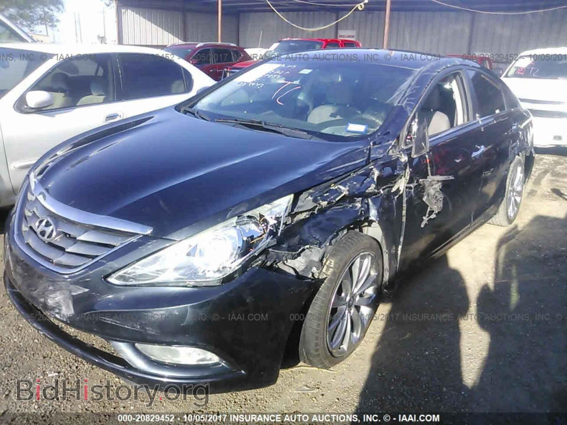 2012 Hyundai Sonata - VIN: 5NPEC4AB7CH424044 - Фото 2
