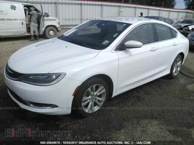 2015 Chrysler 200 - VIN: 1C3CCCABXFN734263 - Photo 2
