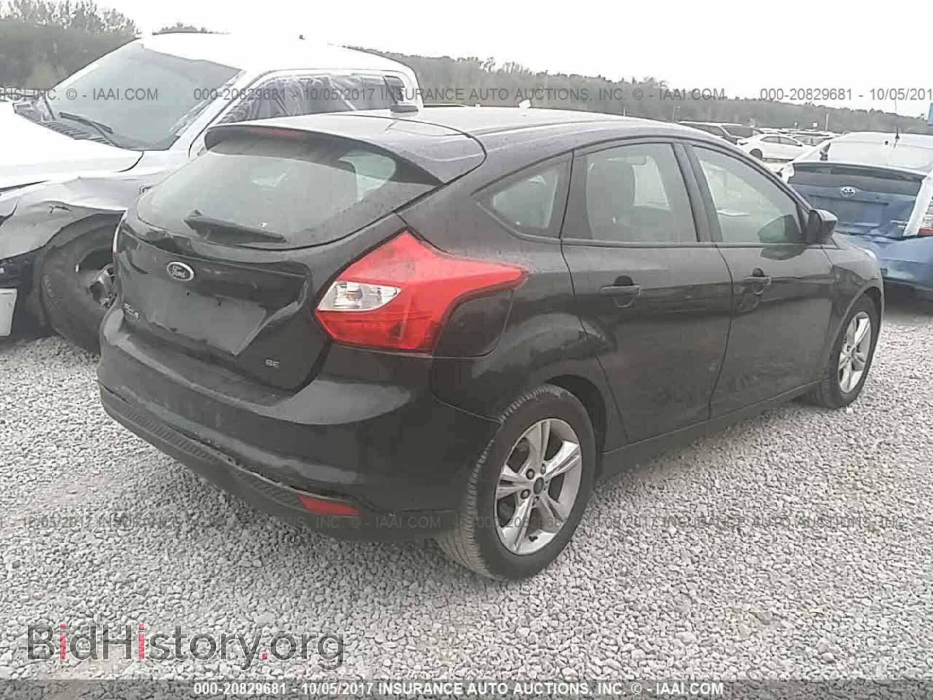 2012 Ford Focus - VIN: 1FAHP3K22CL122284 - Photo 4