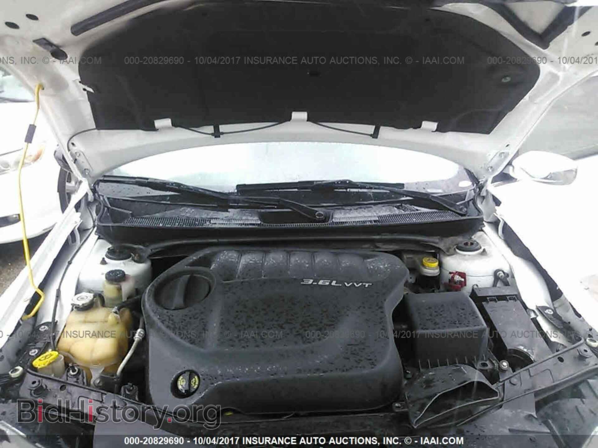 2013 Chrysler 200 - VIN: 1C3CCBCG6DN600382 - Фото 10