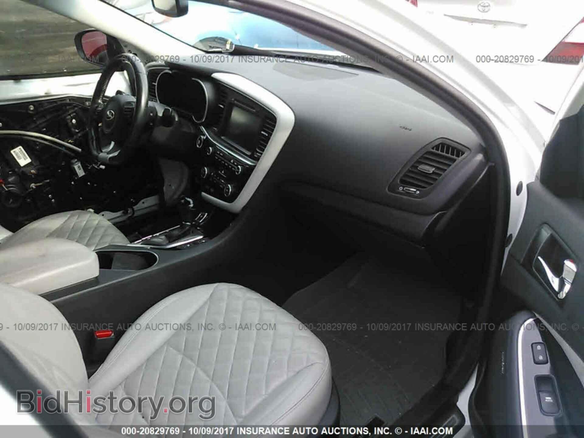 2015 Kia Optima - VIN: 5XXGR4A65FG374450 - Photo 5