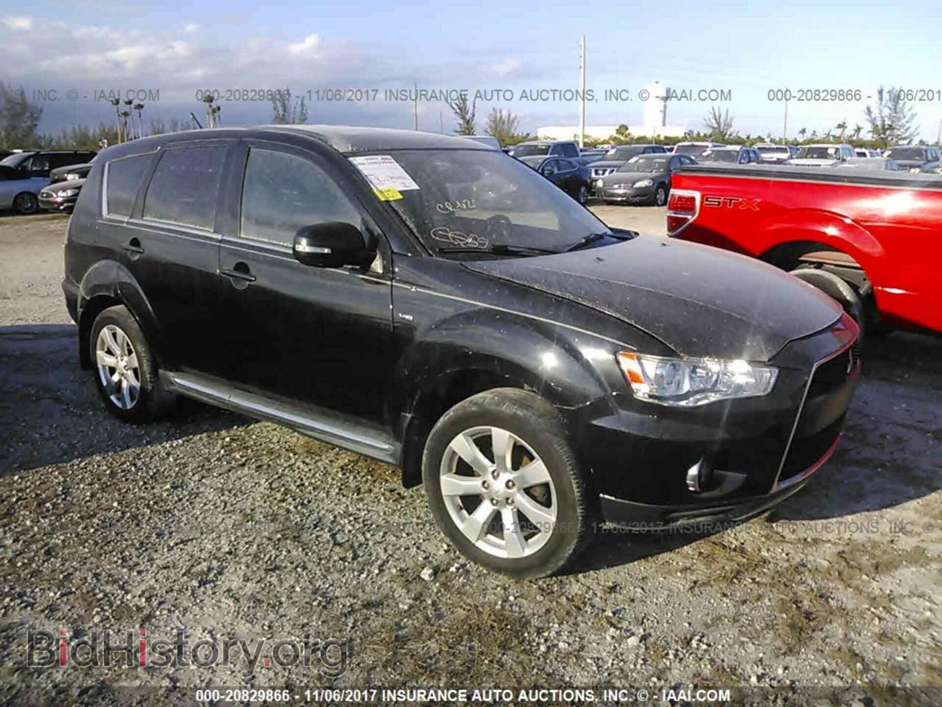 Фотография JA4JS4AX0BU033524 - Mitsubishi Outlander 2011