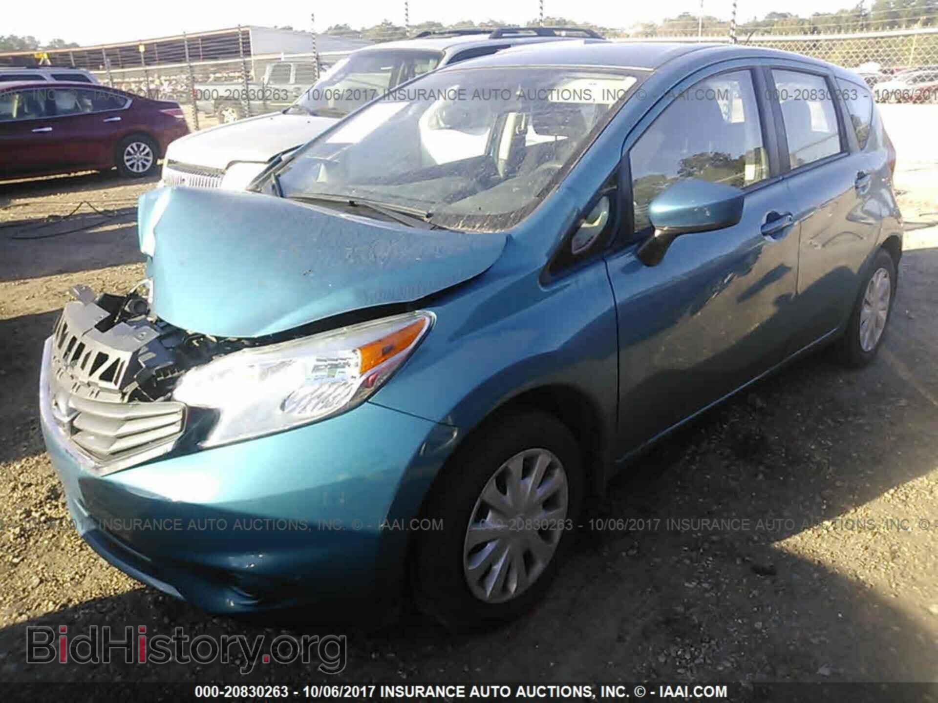 2016 Nissan Versa note - VIN: 3N1CE2CP2GL370935 - Фото 2