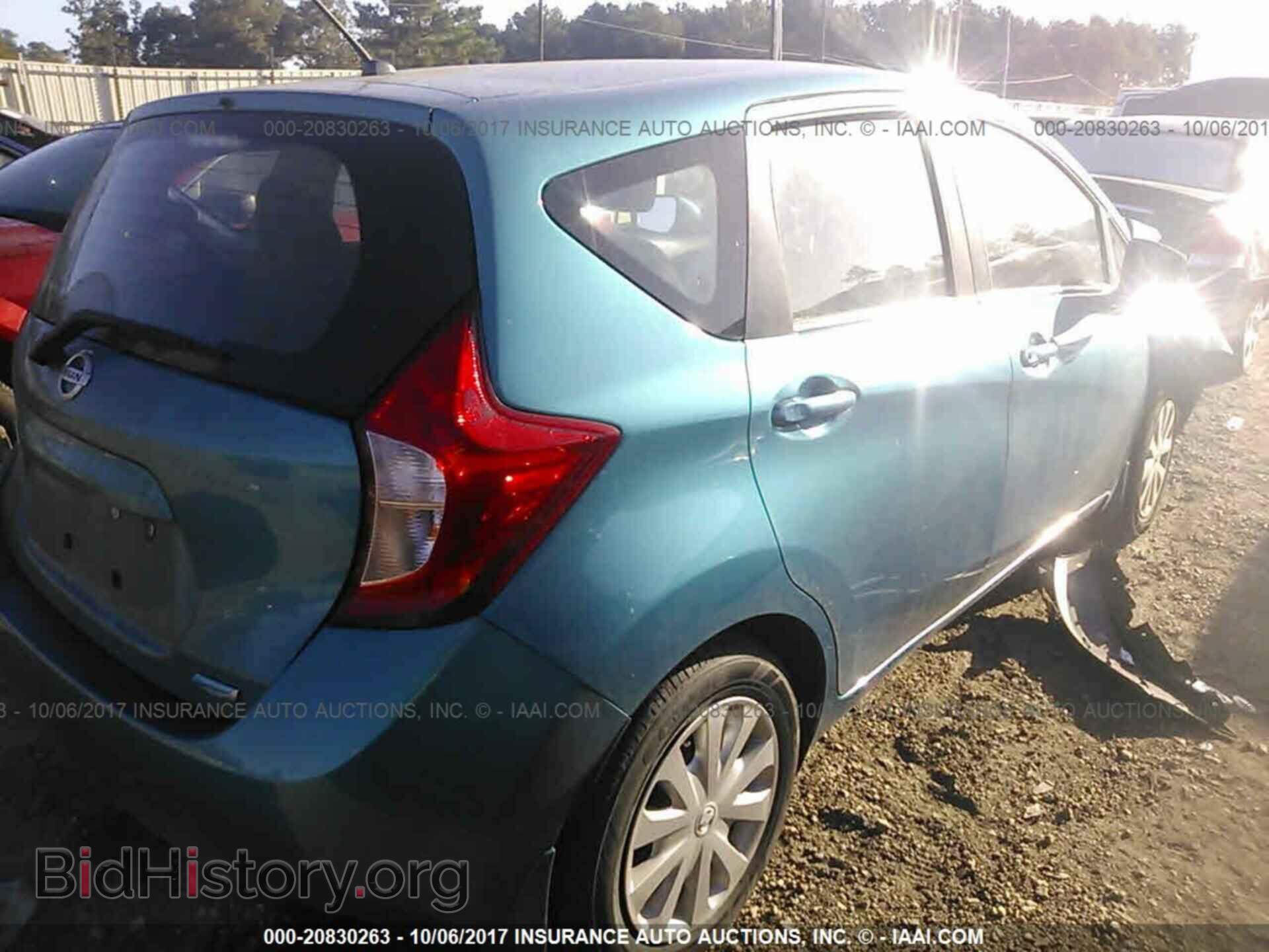 2016 Nissan Versa note - VIN: 3N1CE2CP2GL370935 - Фото 4