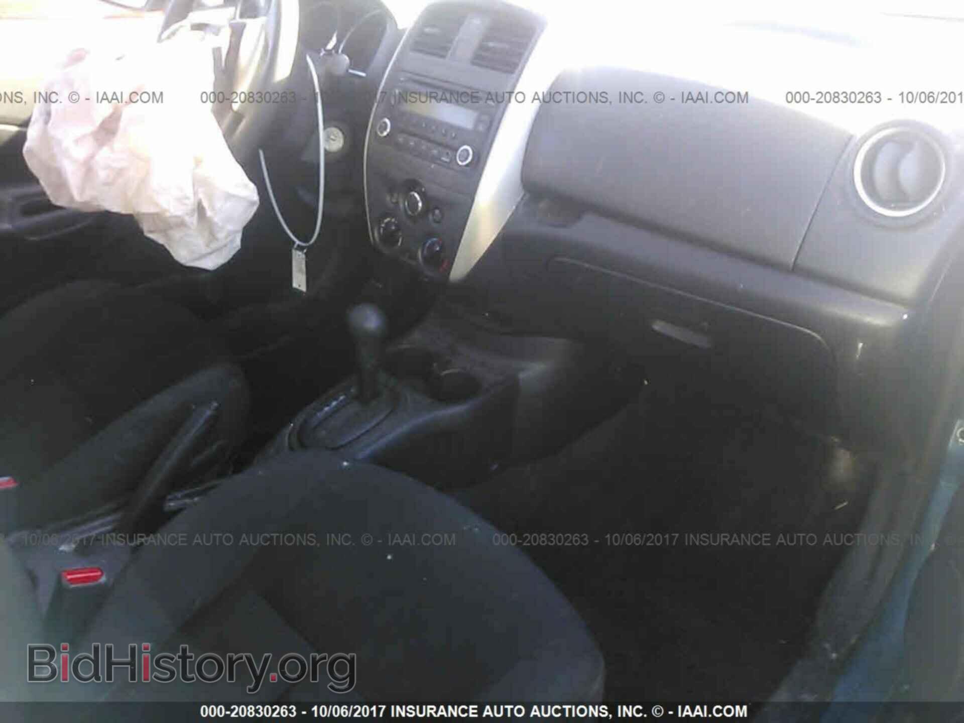 2016 Nissan Versa note - VIN: 3N1CE2CP2GL370935 - Фото 5