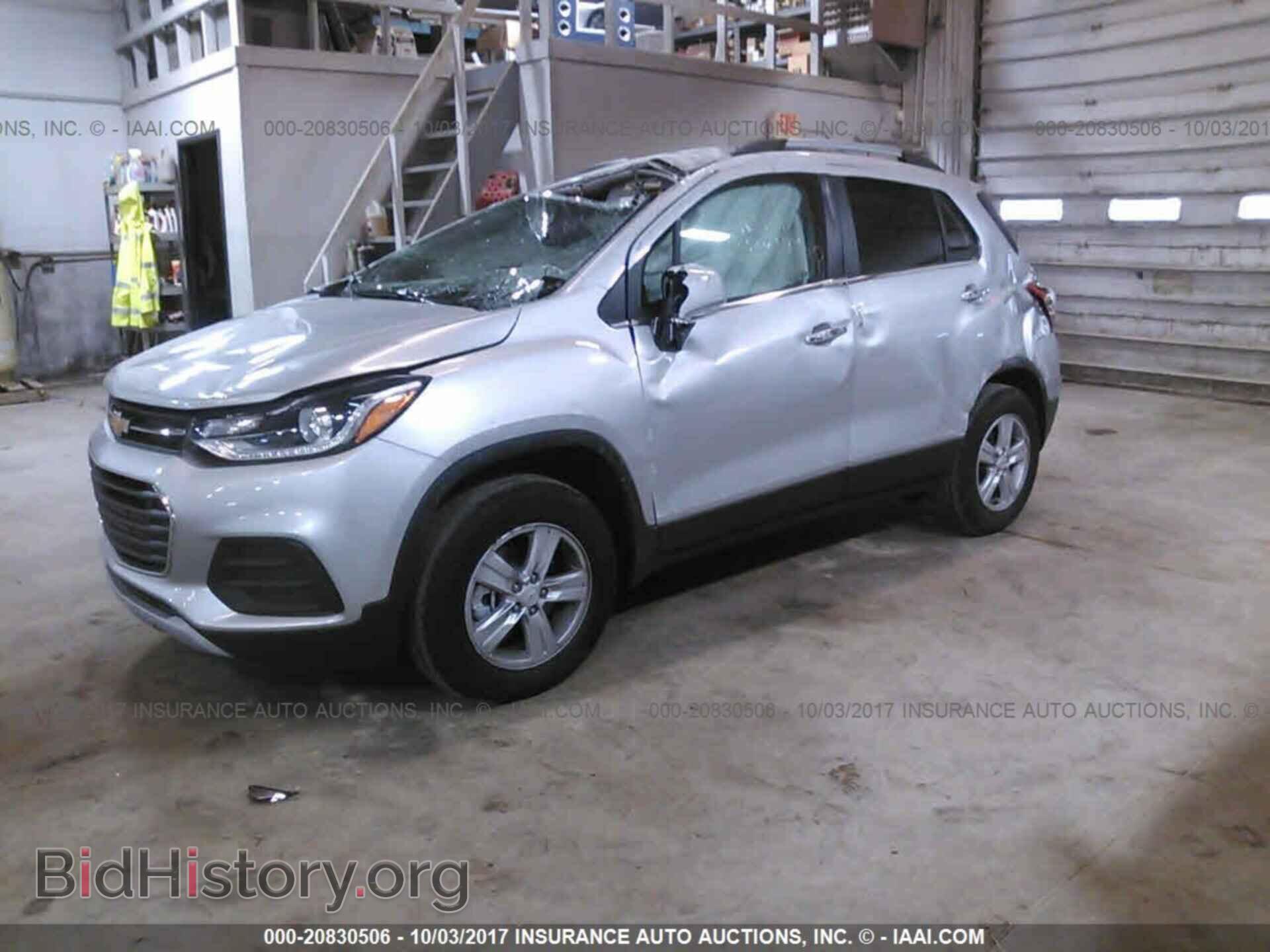 2017 Chevrolet Trax - VIN: KL7CJPSB6HB169924 - Фото 2