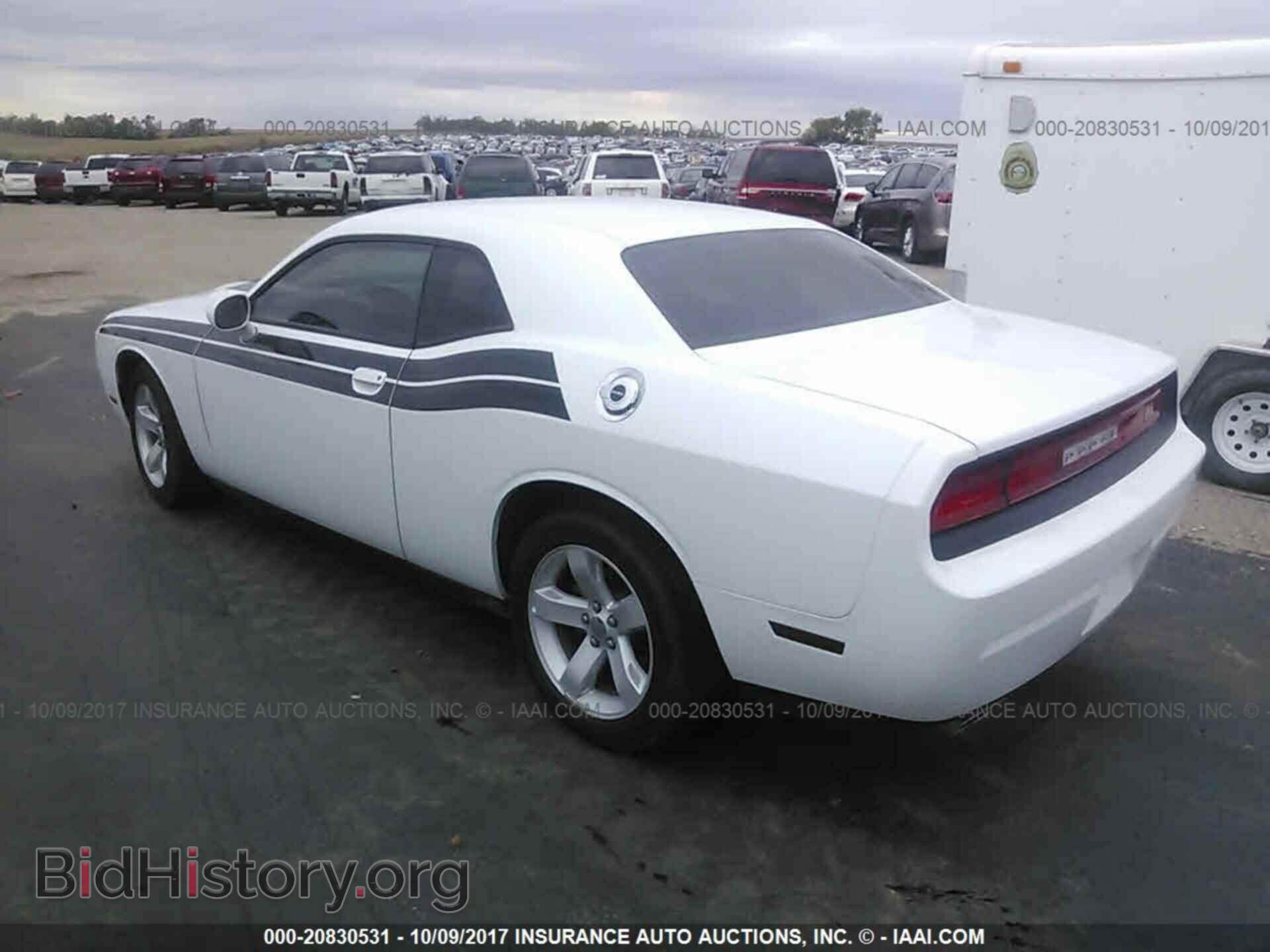 2014 Dodge Challenger - VIN: 2C3CDYAG6EH289856 - Фото 3