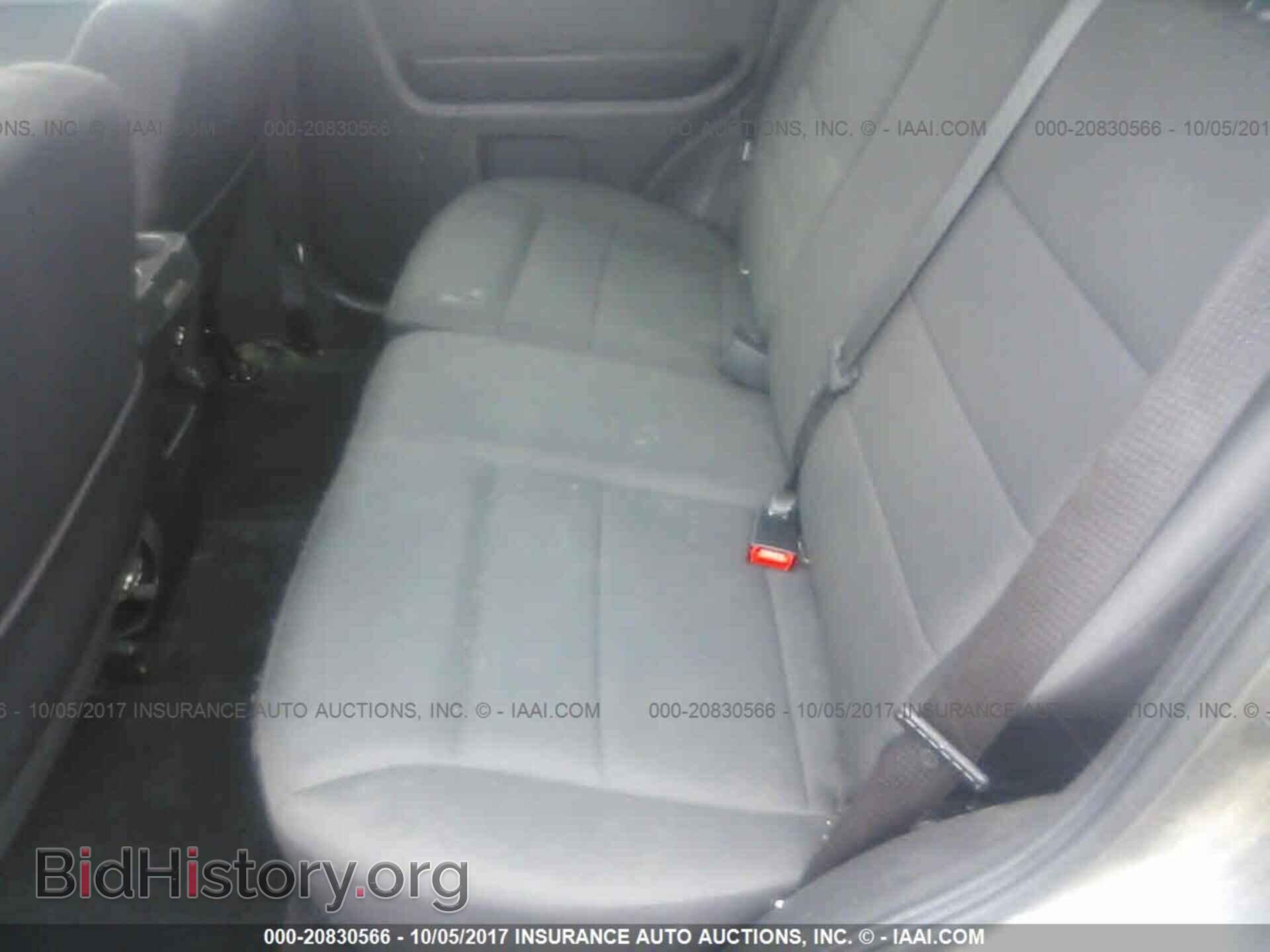 2011 Ford Escape - VIN: 1FMCU0D75BKB59298 - Фото 8