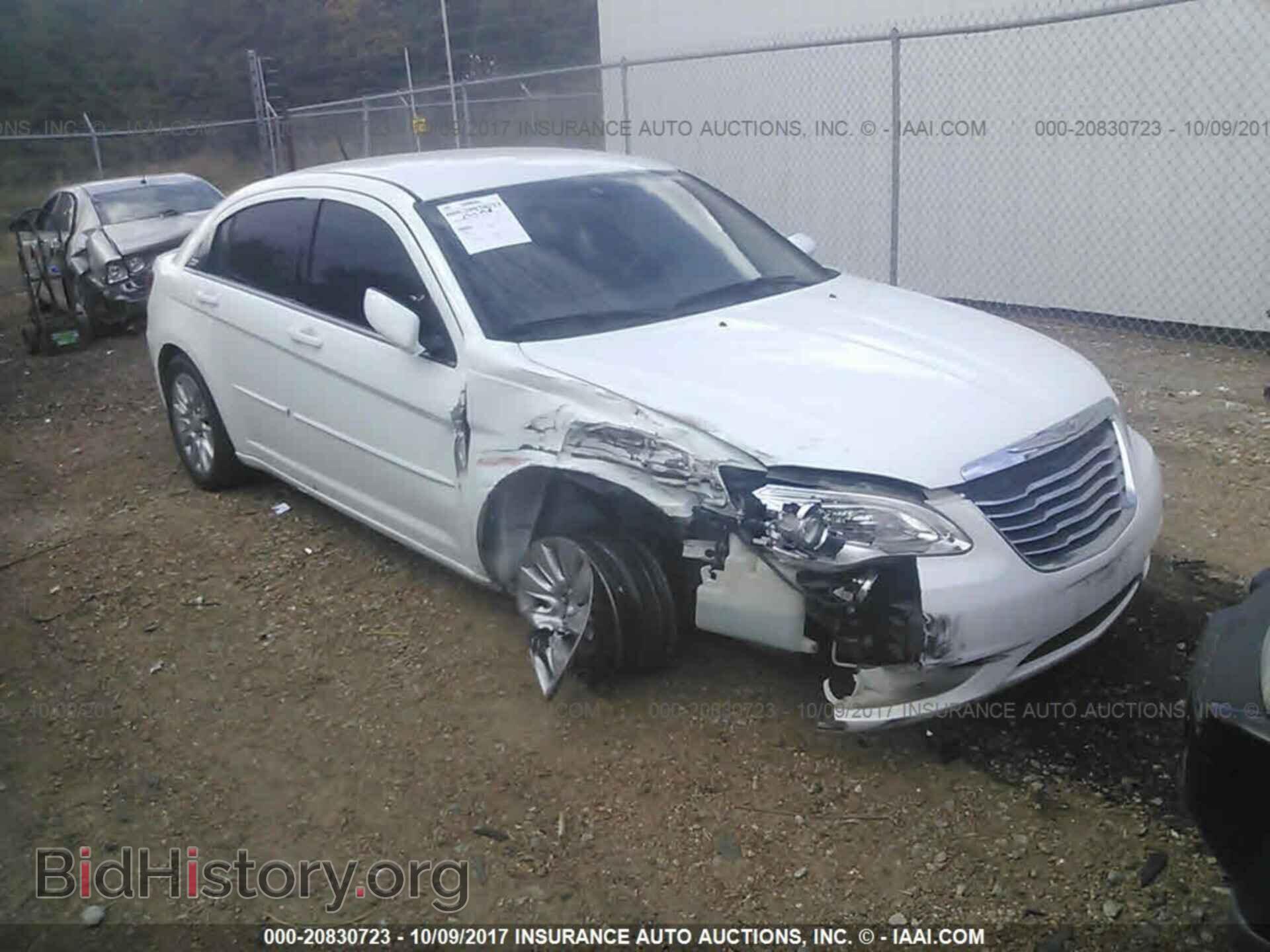 Photo 1C3CCBABXCN248526 - Chrysler 200 2012