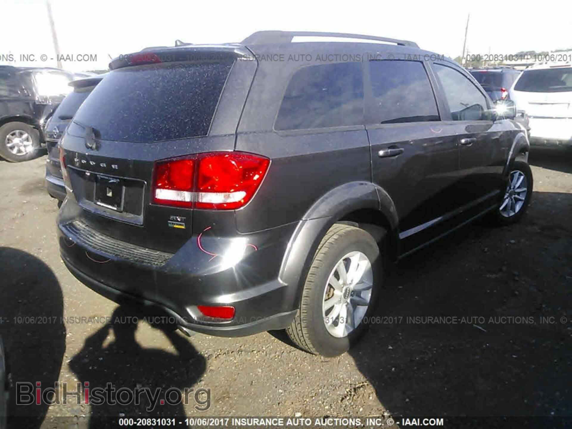 2016 Dodge Journey - VIN: 3C4PDCBG3GT206683 - Фото 4