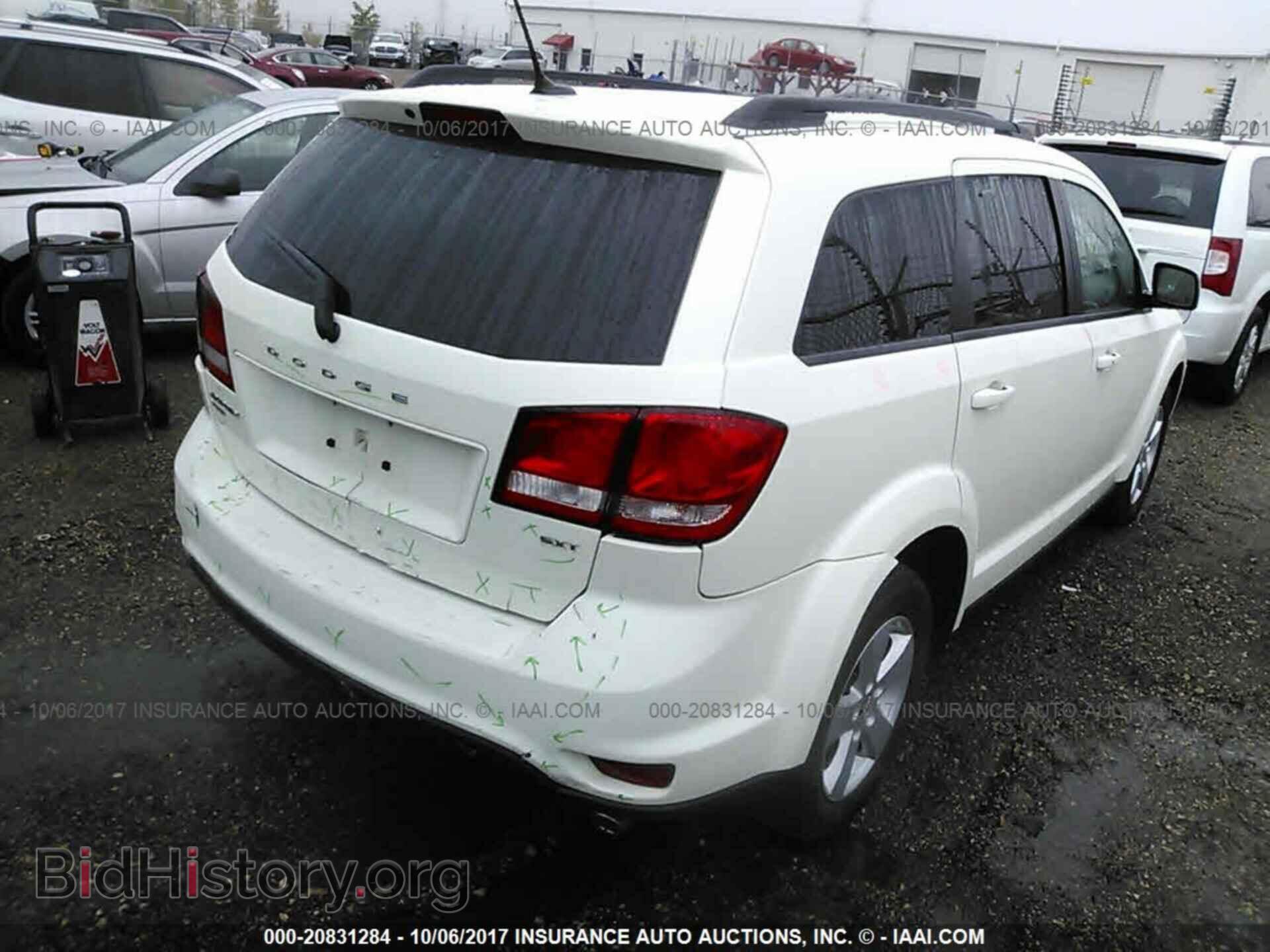 2012 Dodge Journey - VIN: 3C4PDDBG9CT290962 - Фото 4
