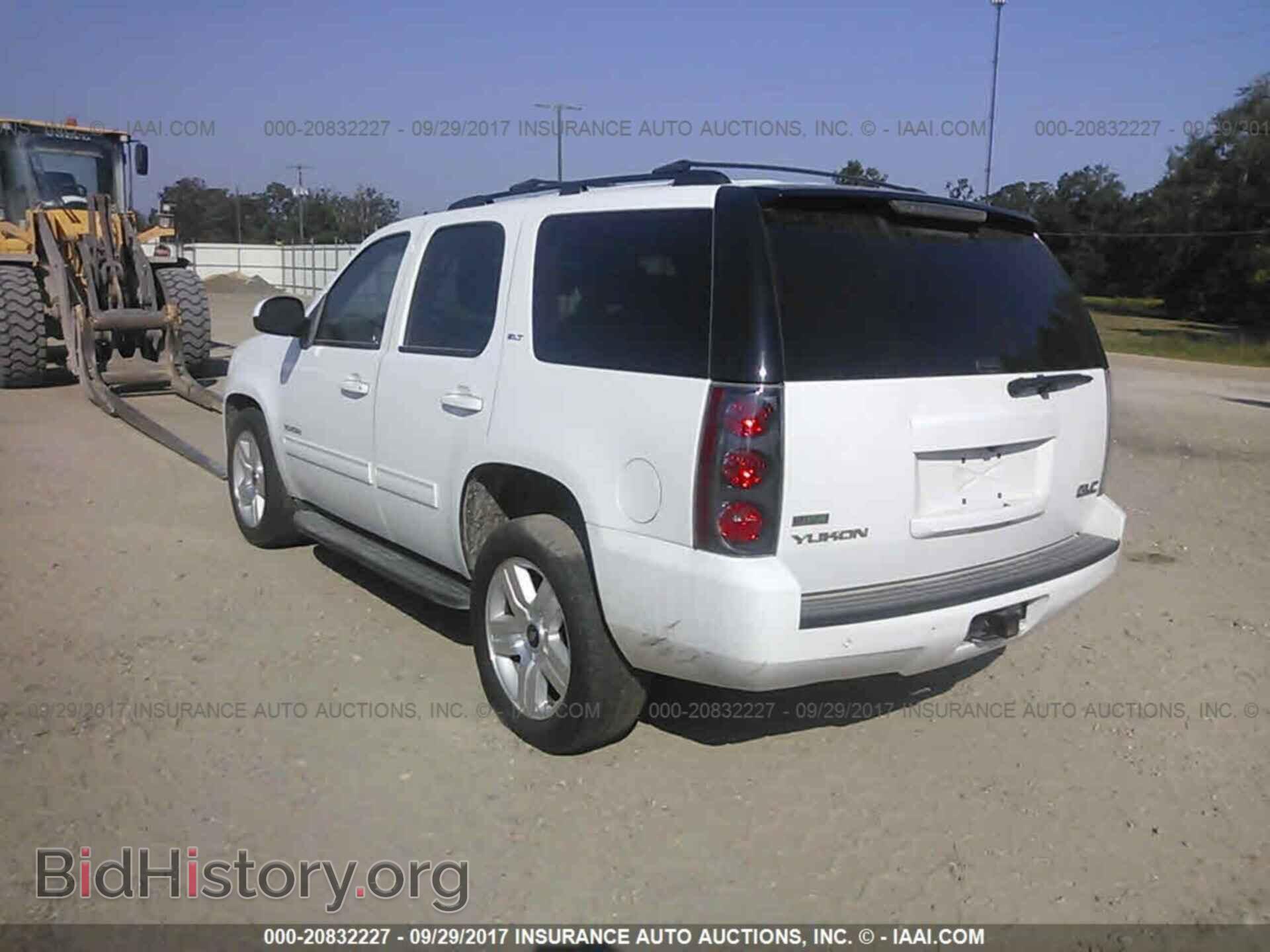 2012 Gmc Yukon - VIN: 1GKS1CE05CR144812 - Фото 3