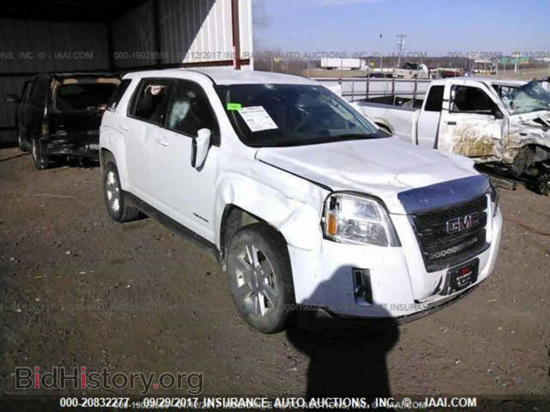 Фотография 2GKALMEK4C6399976 - Gmc Terrain 2012