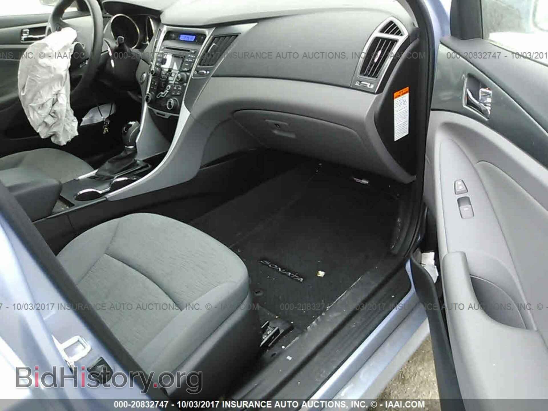 2012 Hyundai Sonata - VIN: KMHEC4A41CA028986 - Фото 5