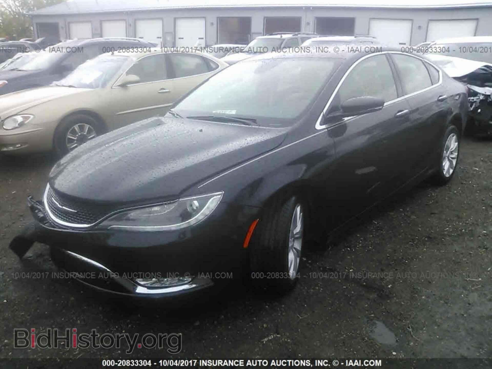 2016 Chrysler 200 - VIN: 1C3CCCCB8GN147526 - Photo 2