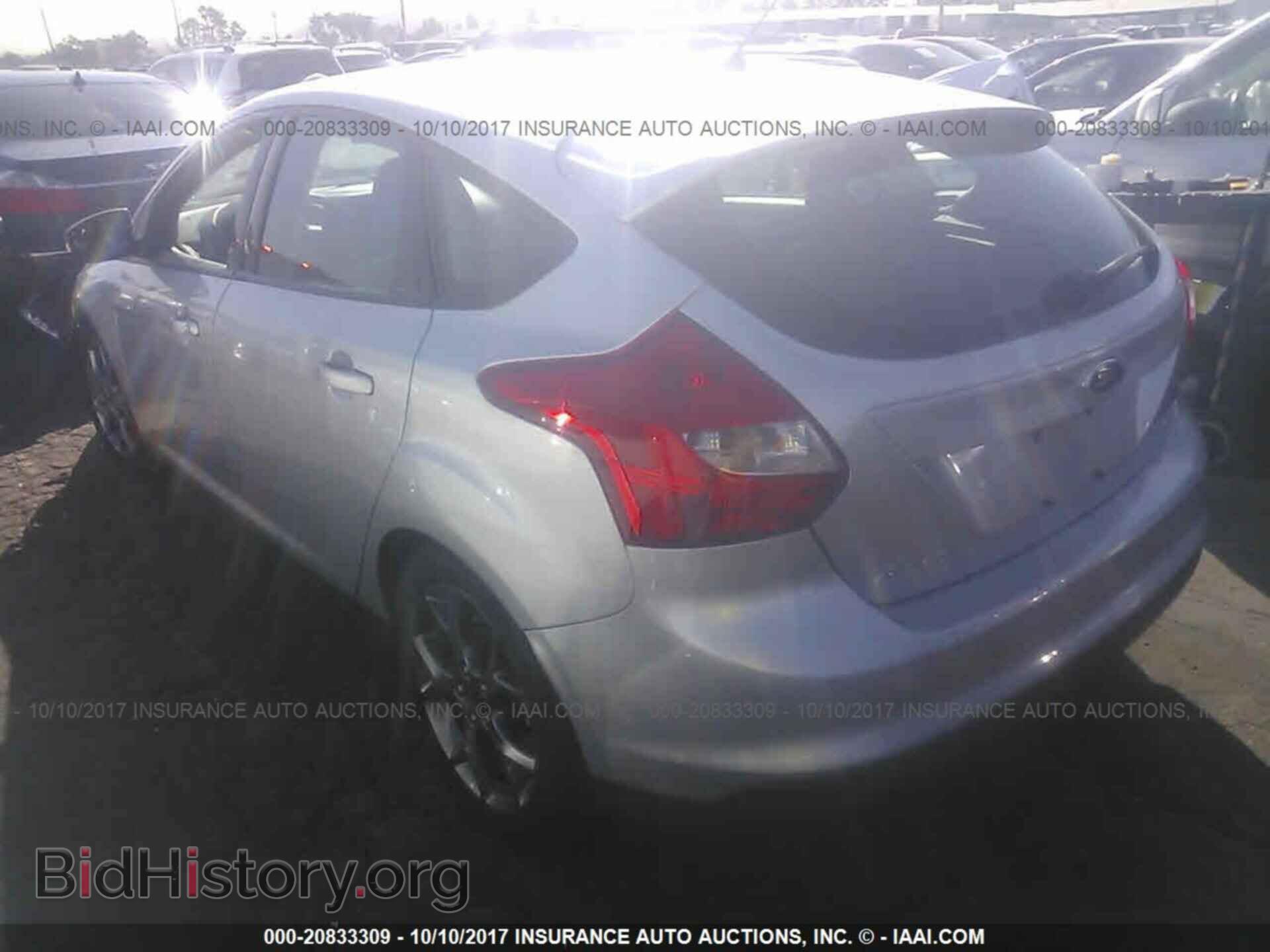 2014 Ford Focus - VIN: 1FADP3K23EL139337 - Photo 3