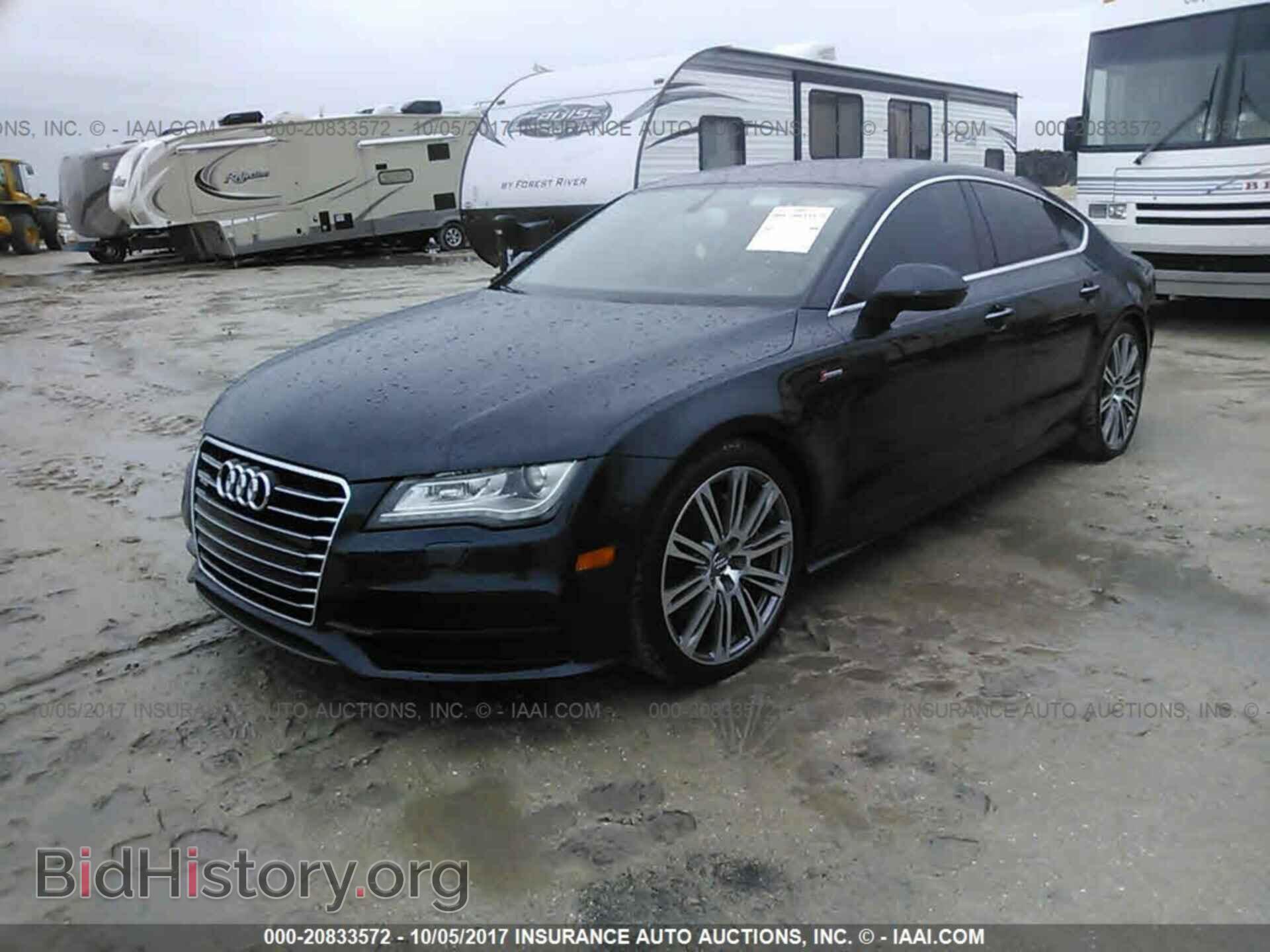 2012 Audi A7 - VIN: WAU2GAFC8CN176004 - Фото 2