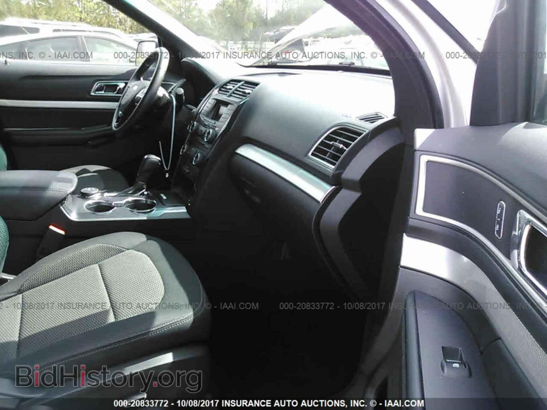 2016 Ford Explorer - VIN: 1FM5K8D88GGB35142 - Фото 5