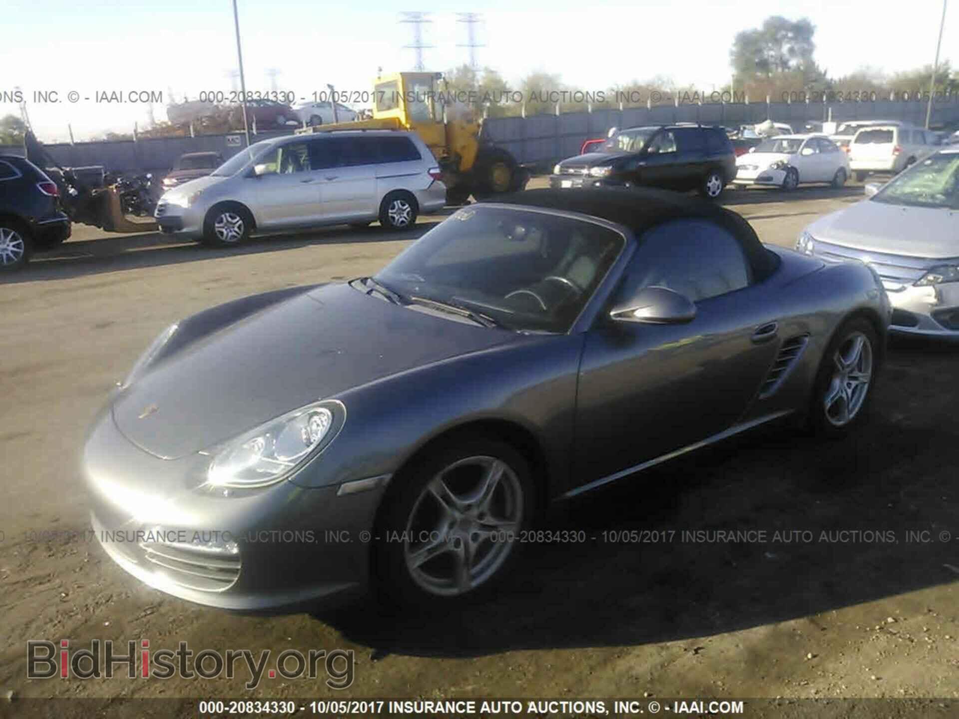 2011 Porsche Boxster - VIN: WP0CA2A82BS710552 - Фото 2