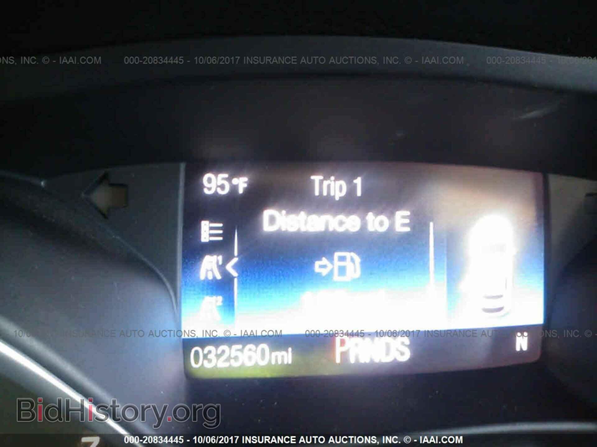 2016 Ford Focus - VIN: 1FADP3F28GL282619 - Photo 7