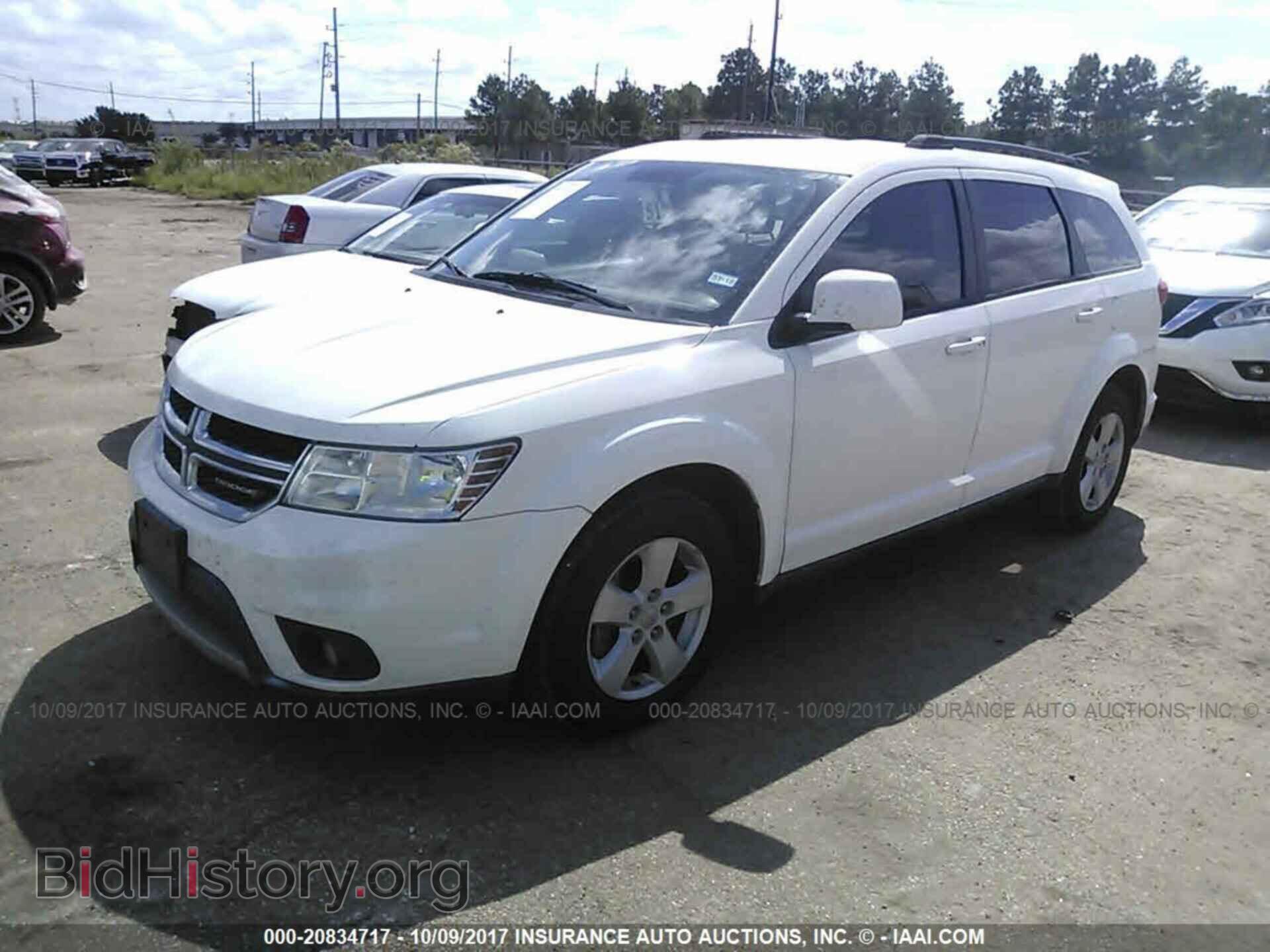 2012 Dodge Journey - VIN: 3C4PDCBB4CT392913 - Фото 2