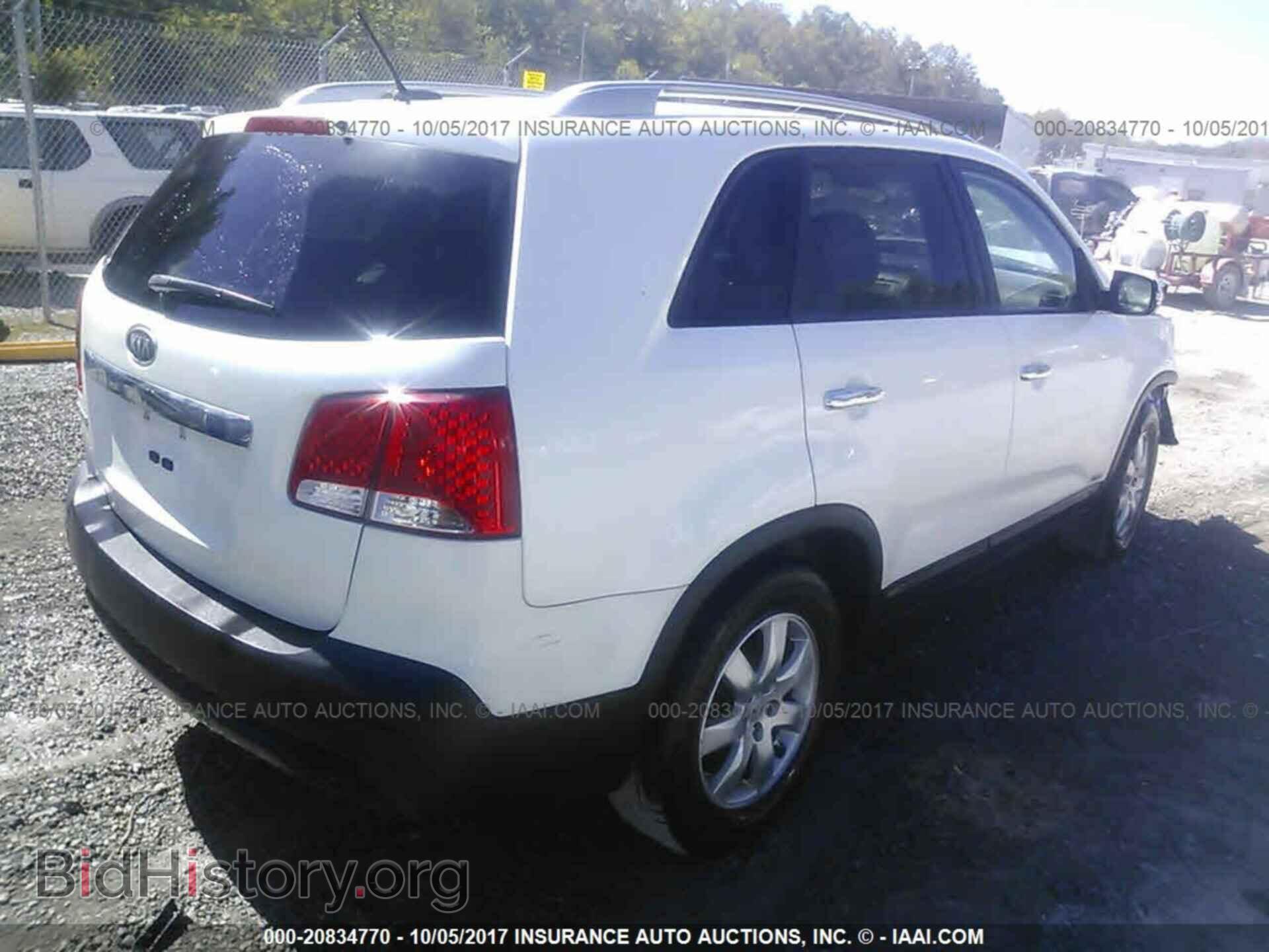 2012 Kia Sorento - VIN: 5XYKTDA21CG220091 - Фото 4