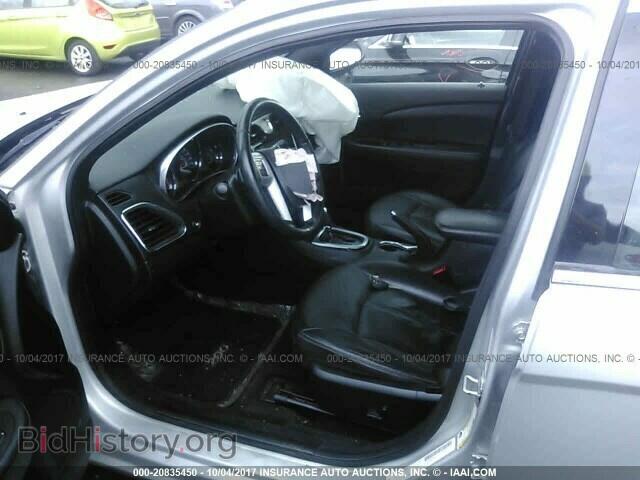 2012 Chrysler 200 - VIN: 1C3CCBCB6CN206223 - Фото 5