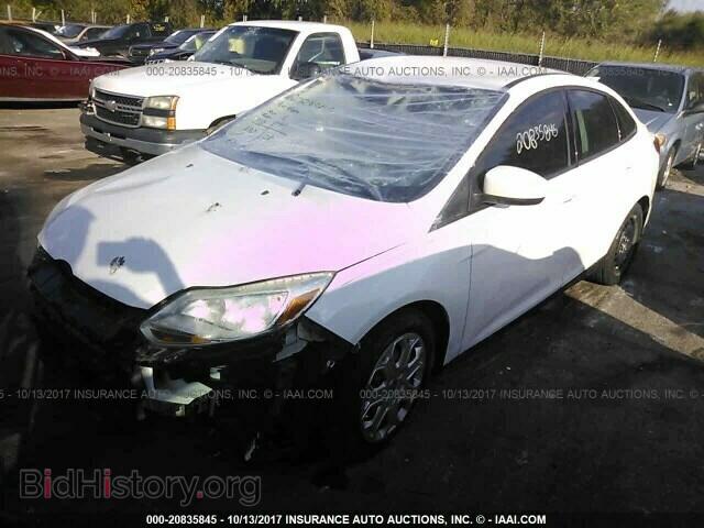 2012 Ford Focus - VIN: 1FAHP3F26CL112349 - Photo 2