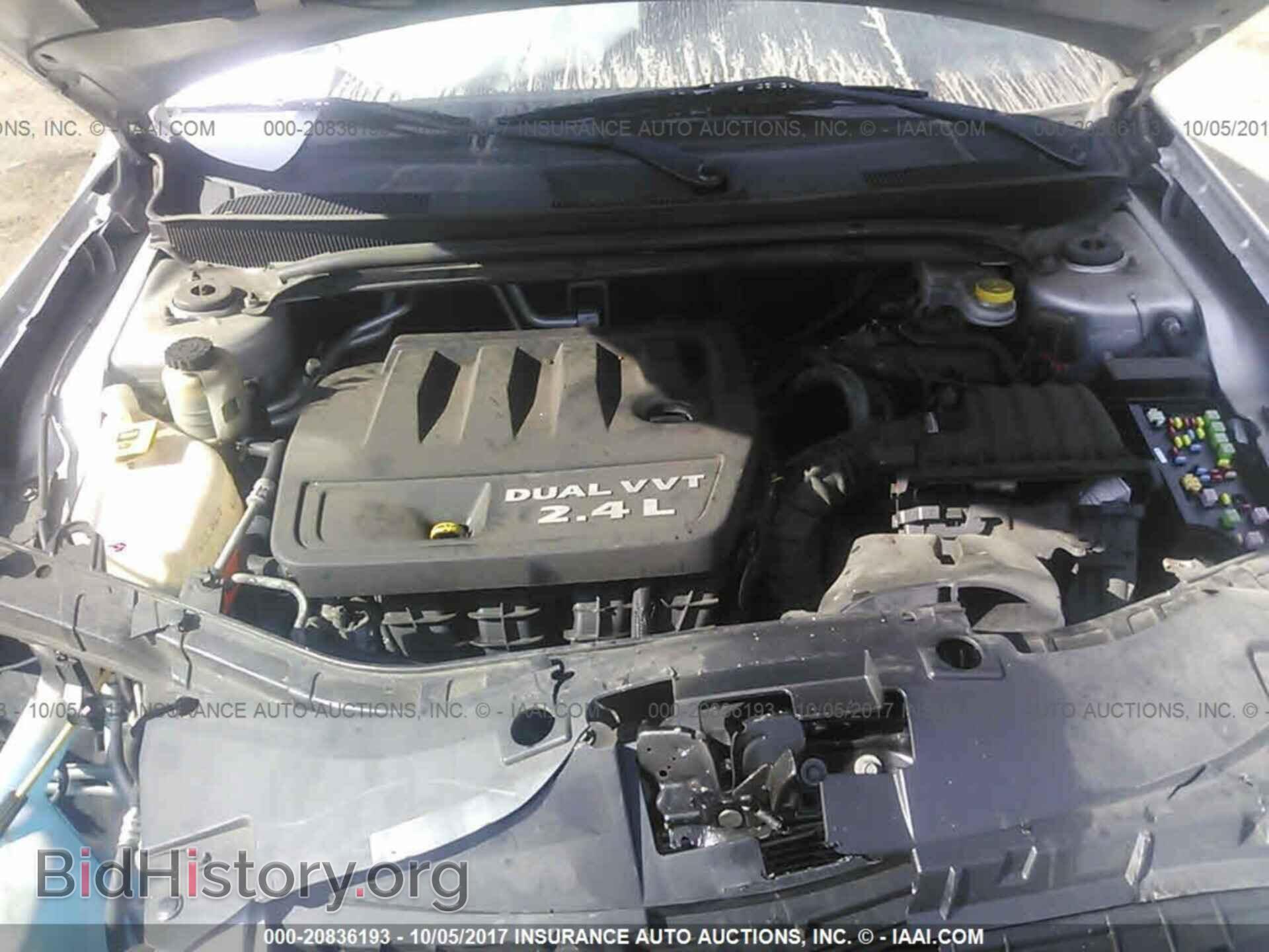 2012 Chrysler 200 - VIN: 1C3CCBBB4CN100547 - Photo 10