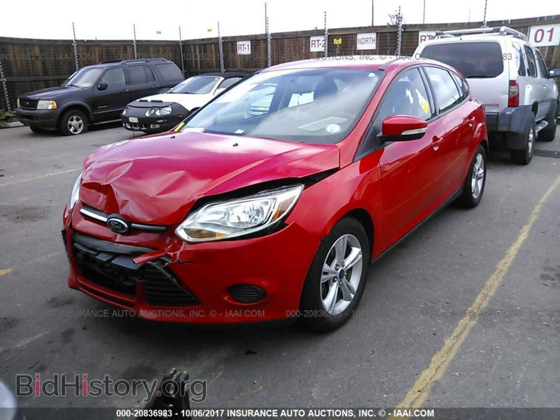 2013 Ford Focus - VIN: 1FADP3K20DL362482 - Фото 2