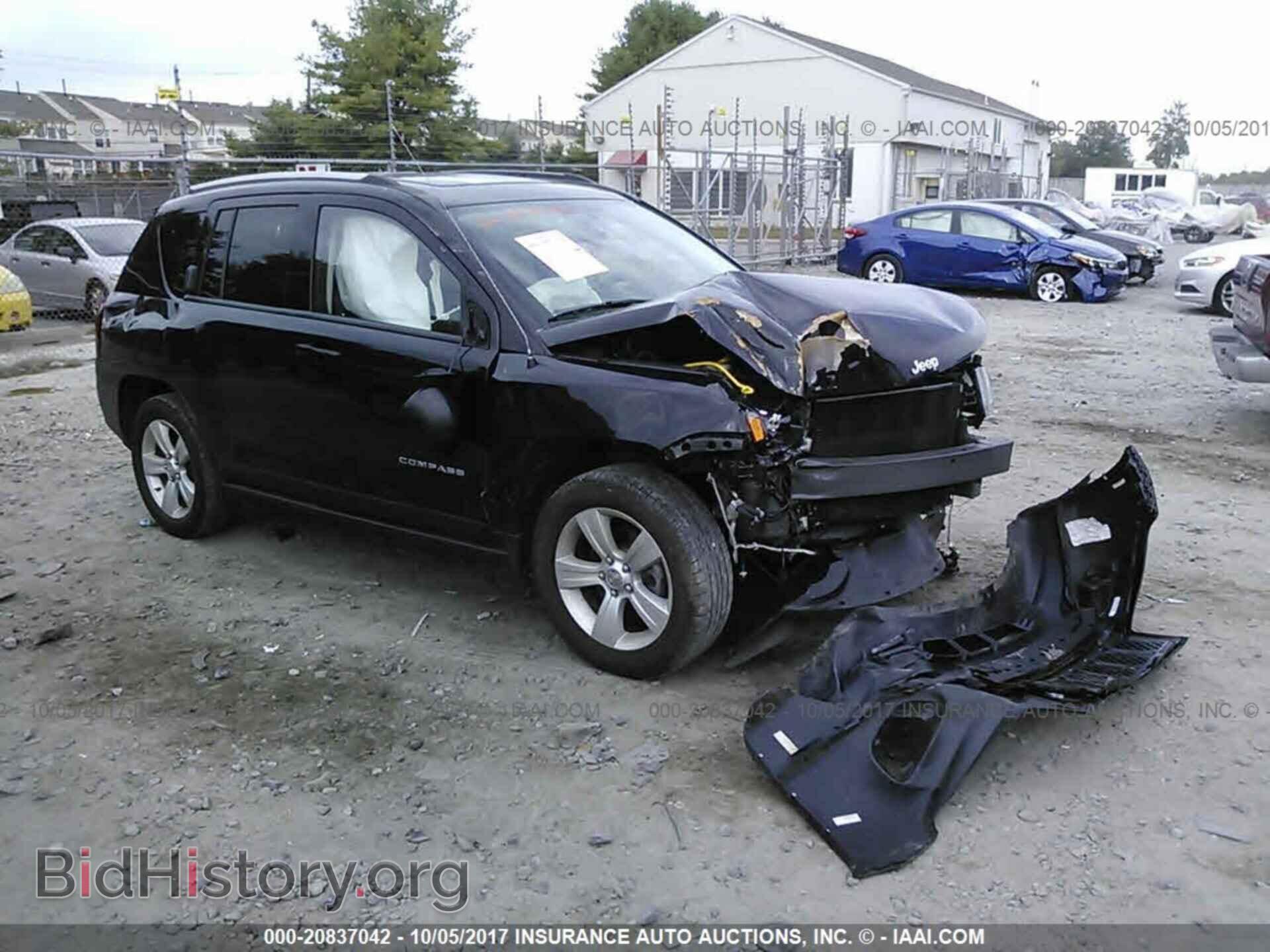 Photo 1C4NJDBB2GD500415 - Jeep Compass 2016