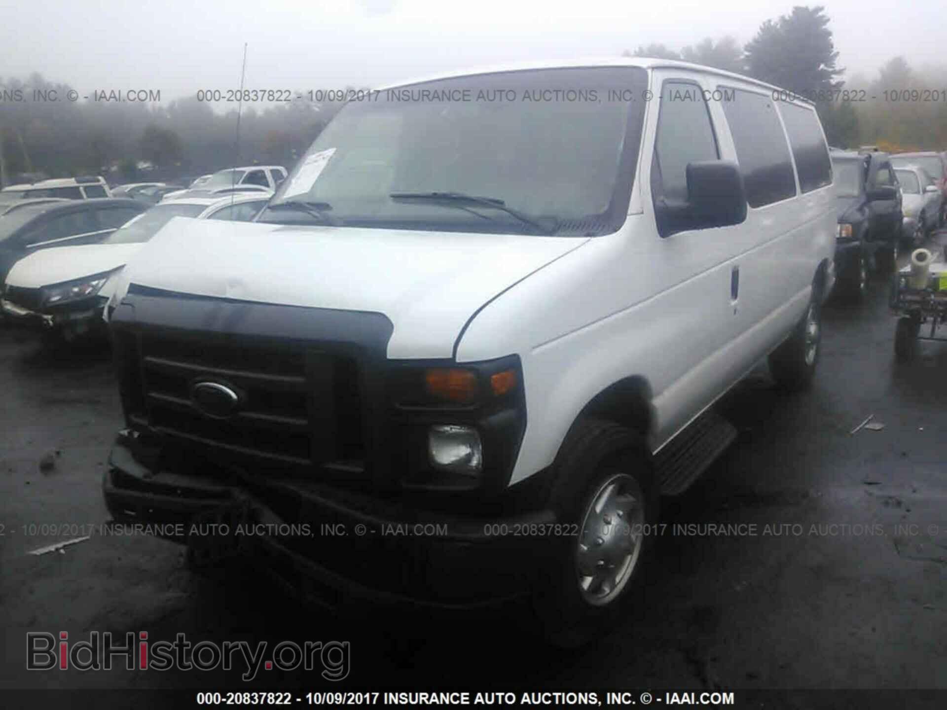 2013 Ford Econoline - VIN: 1FBNE3BL3DDA14669 - Фото 2