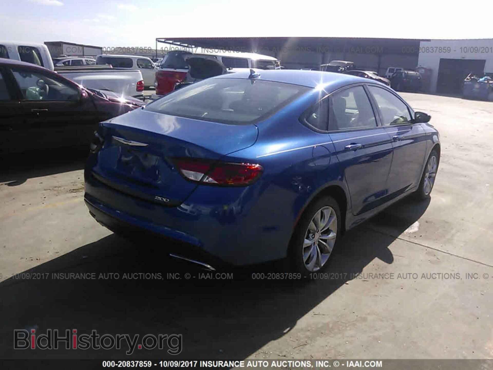 2016 Chrysler 200 - VIN: 1C3CCCBB1GN189215 - Фото 4