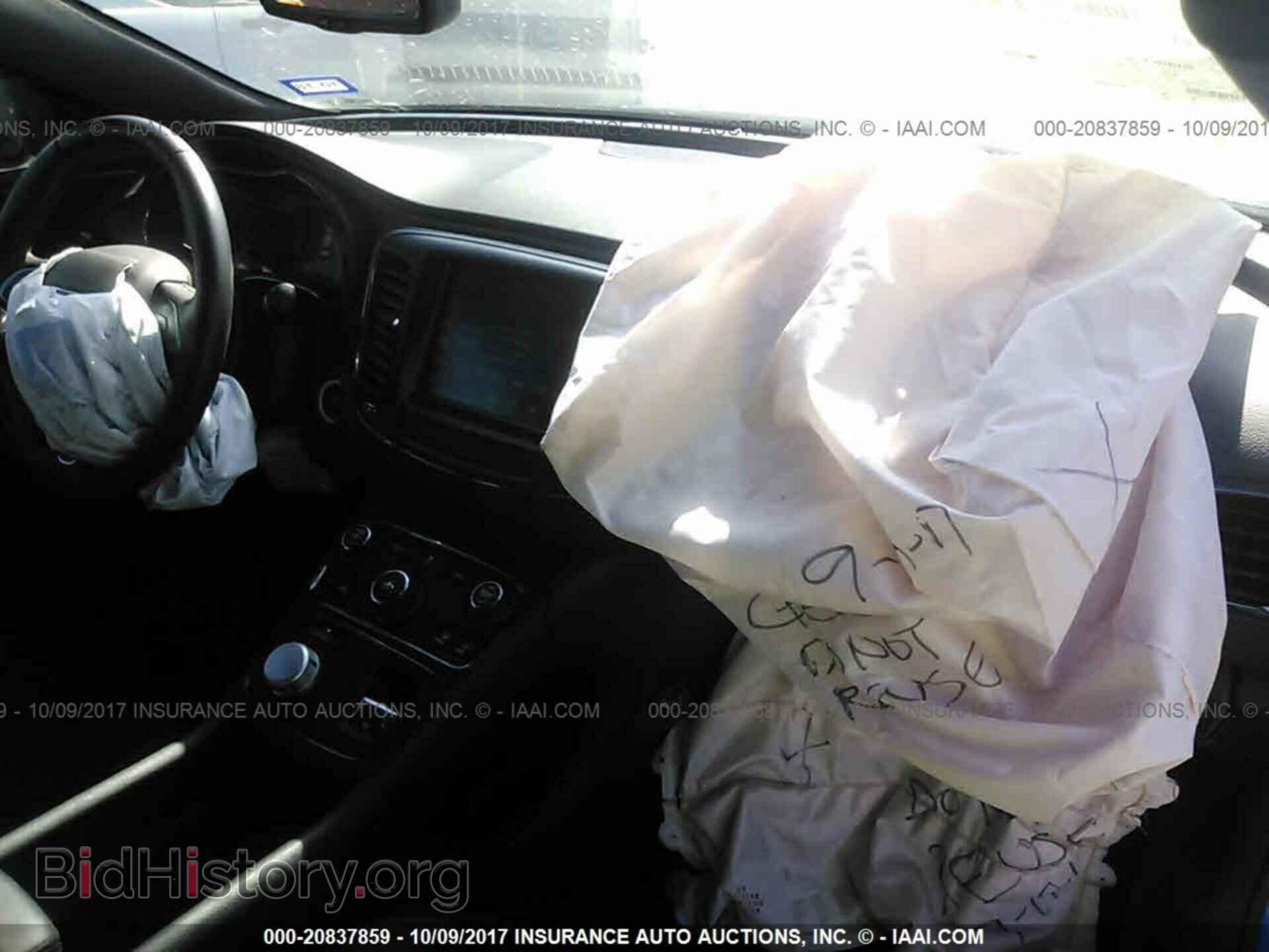 2016 Chrysler 200 - VIN: 1C3CCCBB1GN189215 - Фото 5
