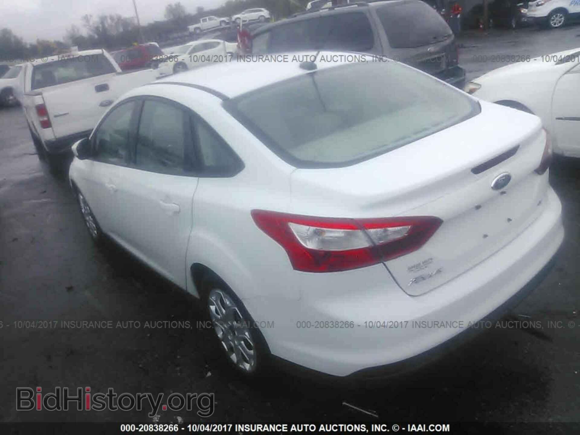 2012 Ford Focus - VIN: 1FAHP3F21CL313222 - Фото 3